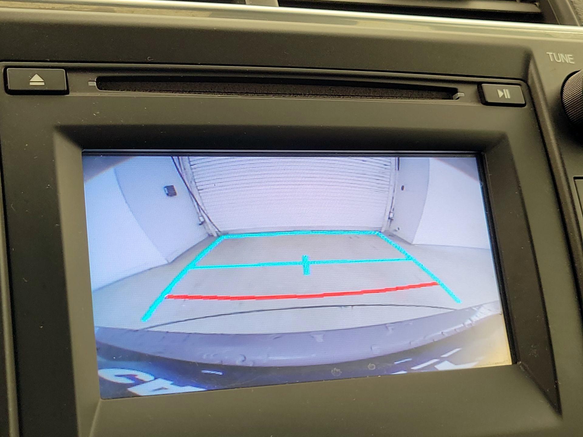 Thumbnail: 2016 Toyota Camry - 14