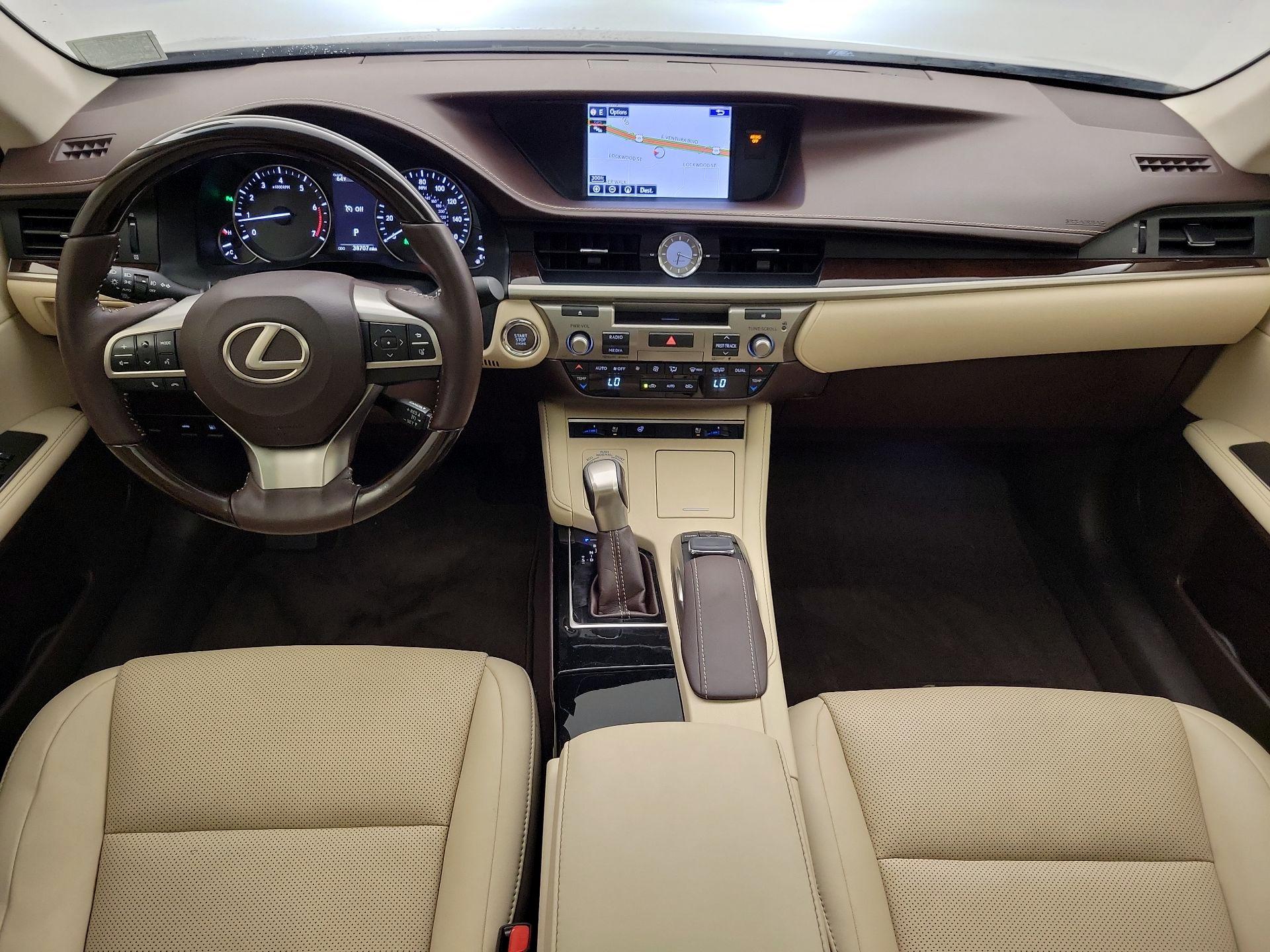 Thumbnail: 2016 Lexus ES - 9