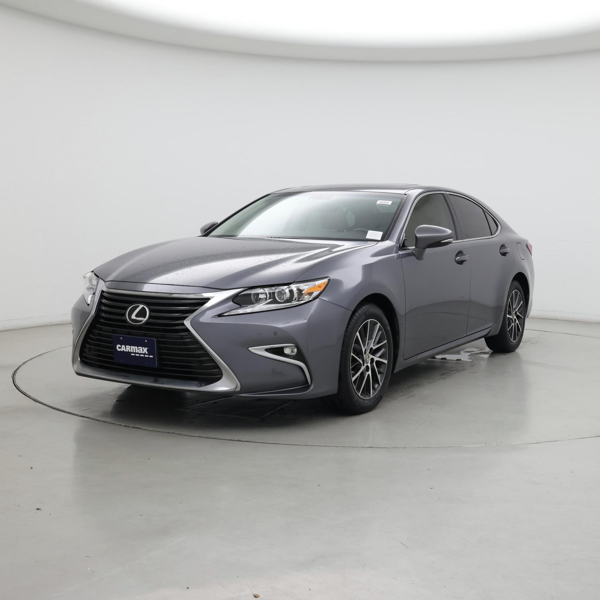 Thumbnail: 2016 Lexus ES - 4