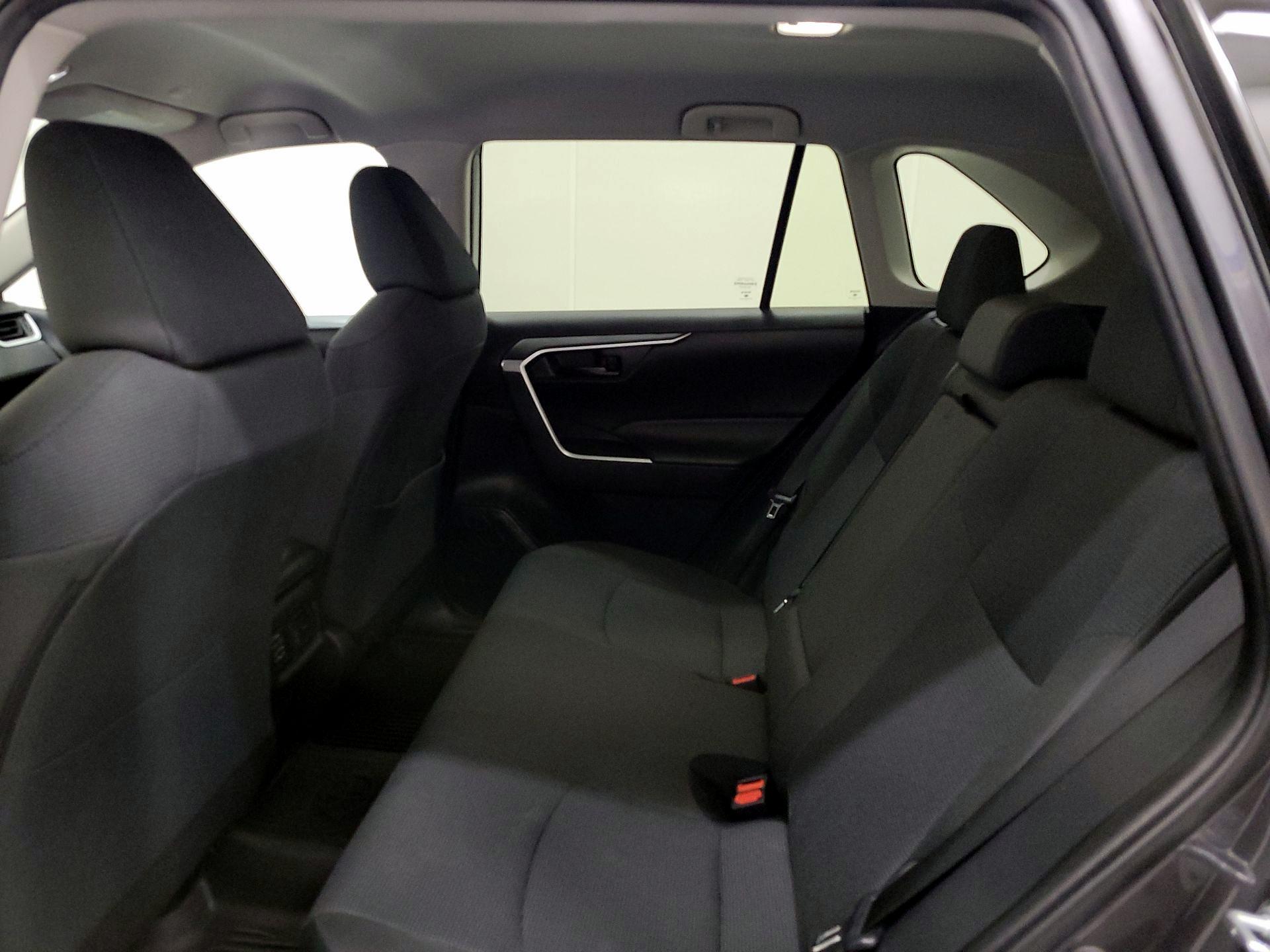 Thumbnail: 2023 Toyota RAV4 - 19