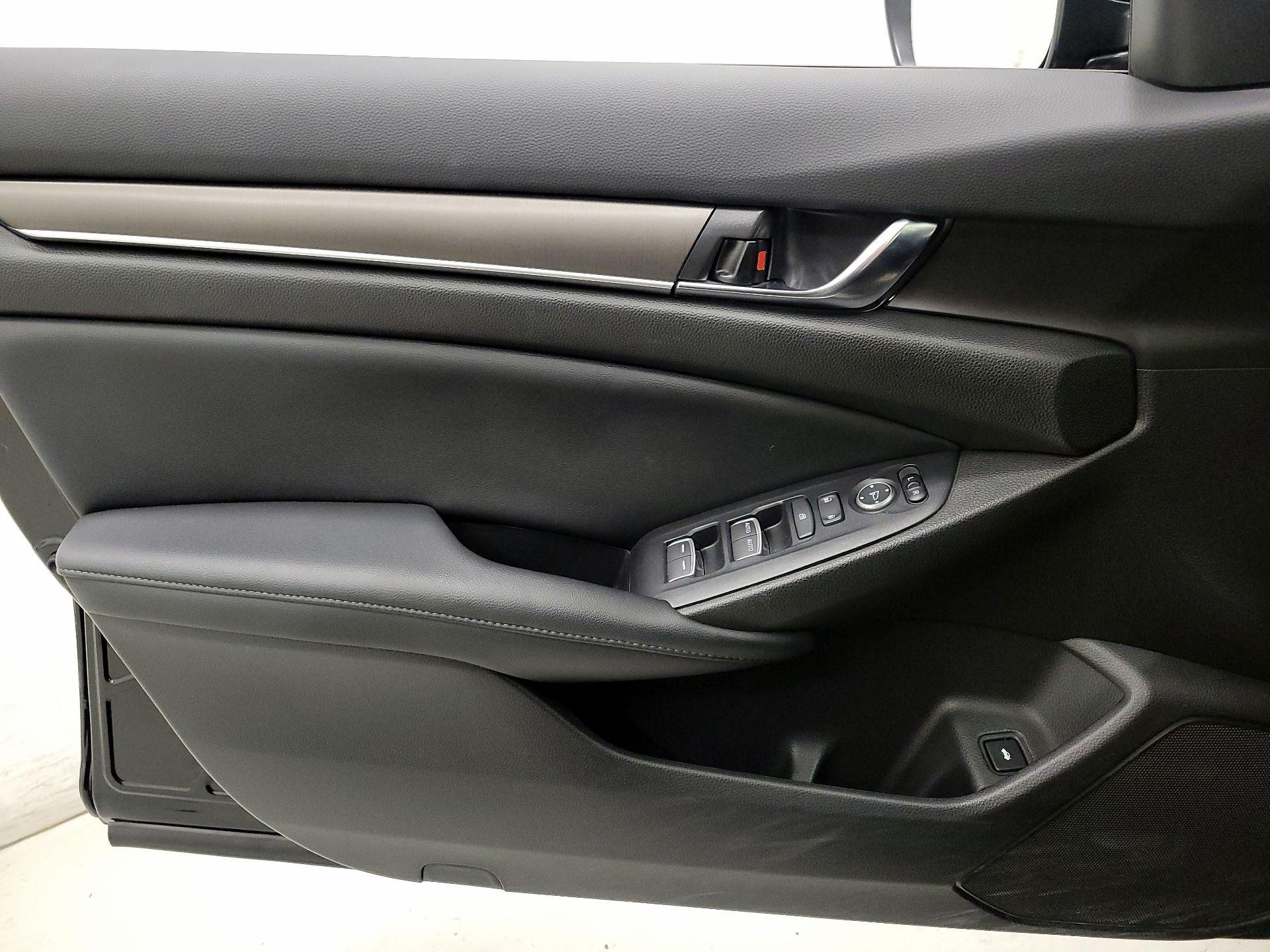 Thumbnail: 2022 Honda Accord - 12