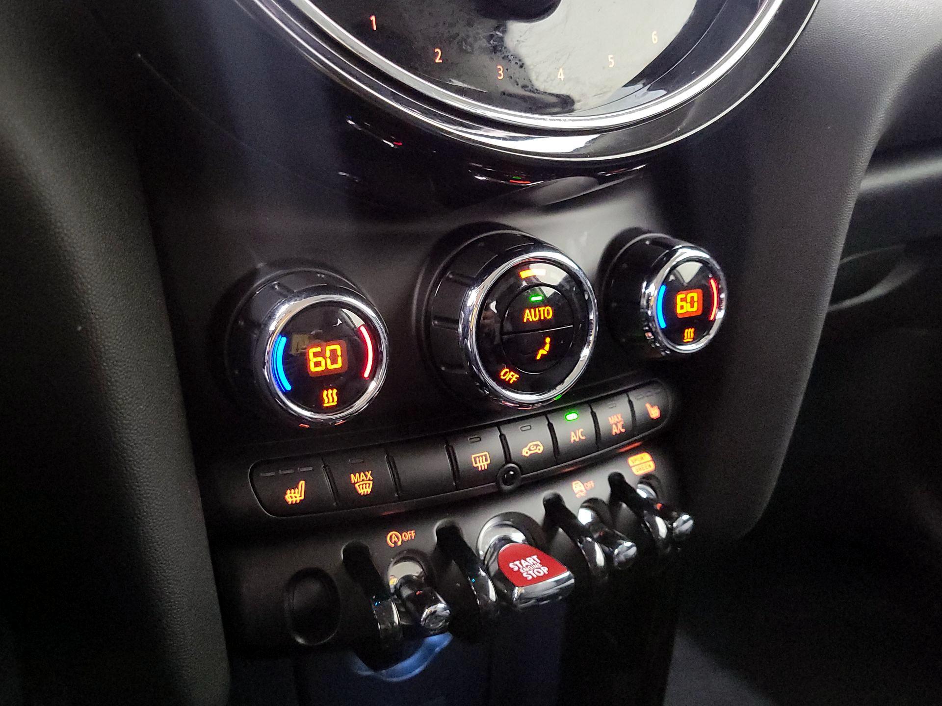 Thumbnail: 2023 MINI Cooper Hardtop - 16