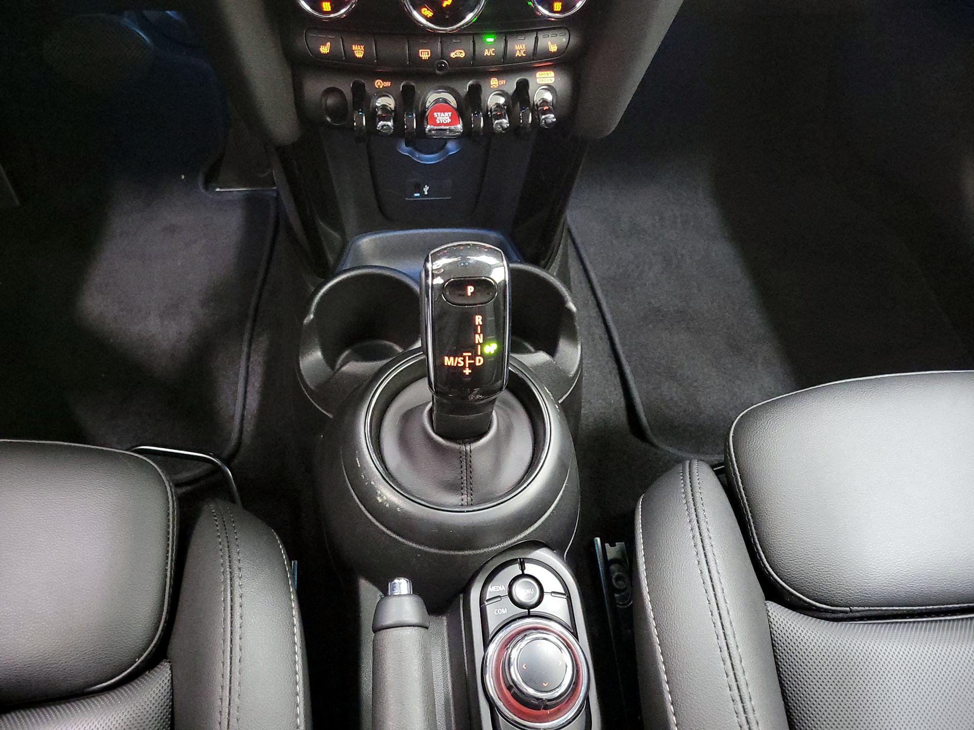 Thumbnail: 2023 MINI Cooper Hardtop - 17