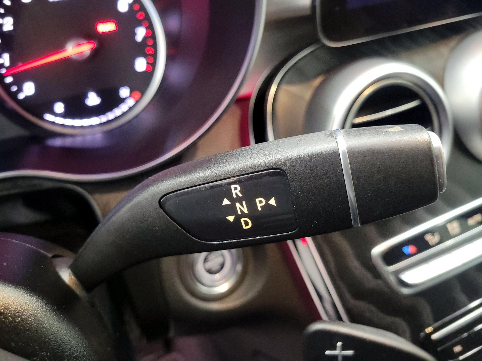 Thumbnail: 2021 Mercedes-Benz GLC - 17