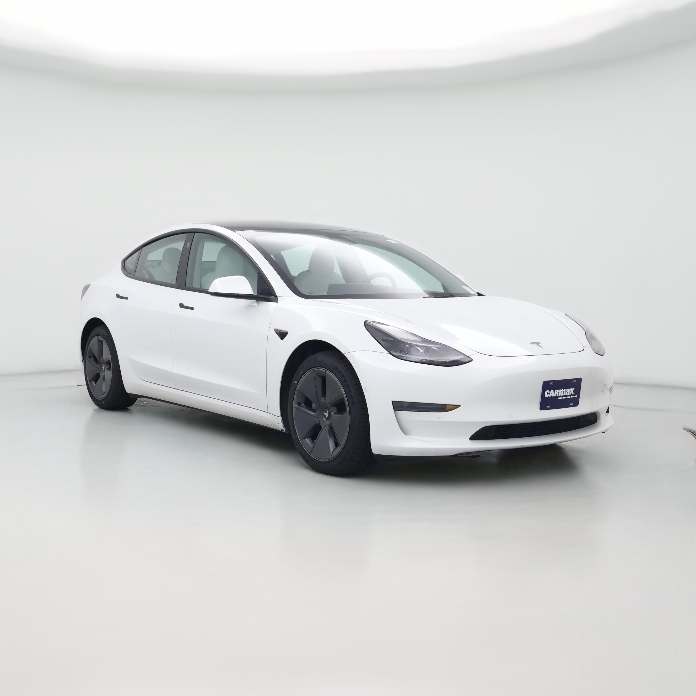 Thumbnail: 2021 Tesla Model 3 - 1