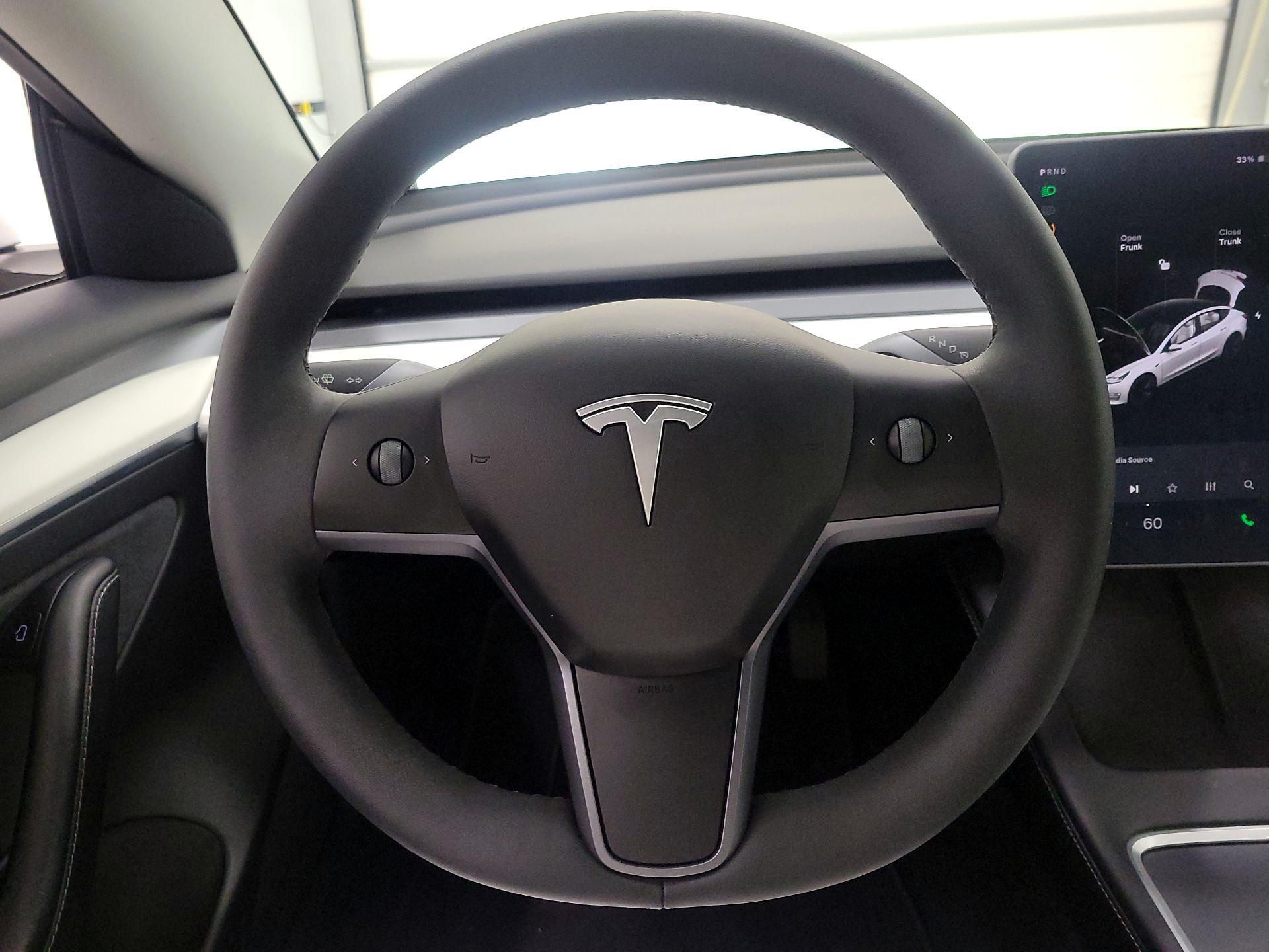 Thumbnail: 2021 Tesla Model 3 - 10