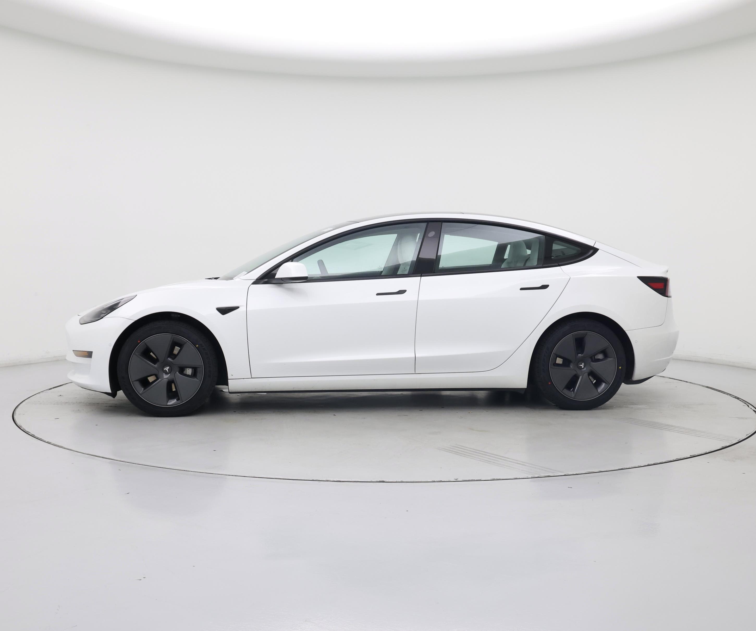 Thumbnail: 2021 Tesla Model 3 - 3