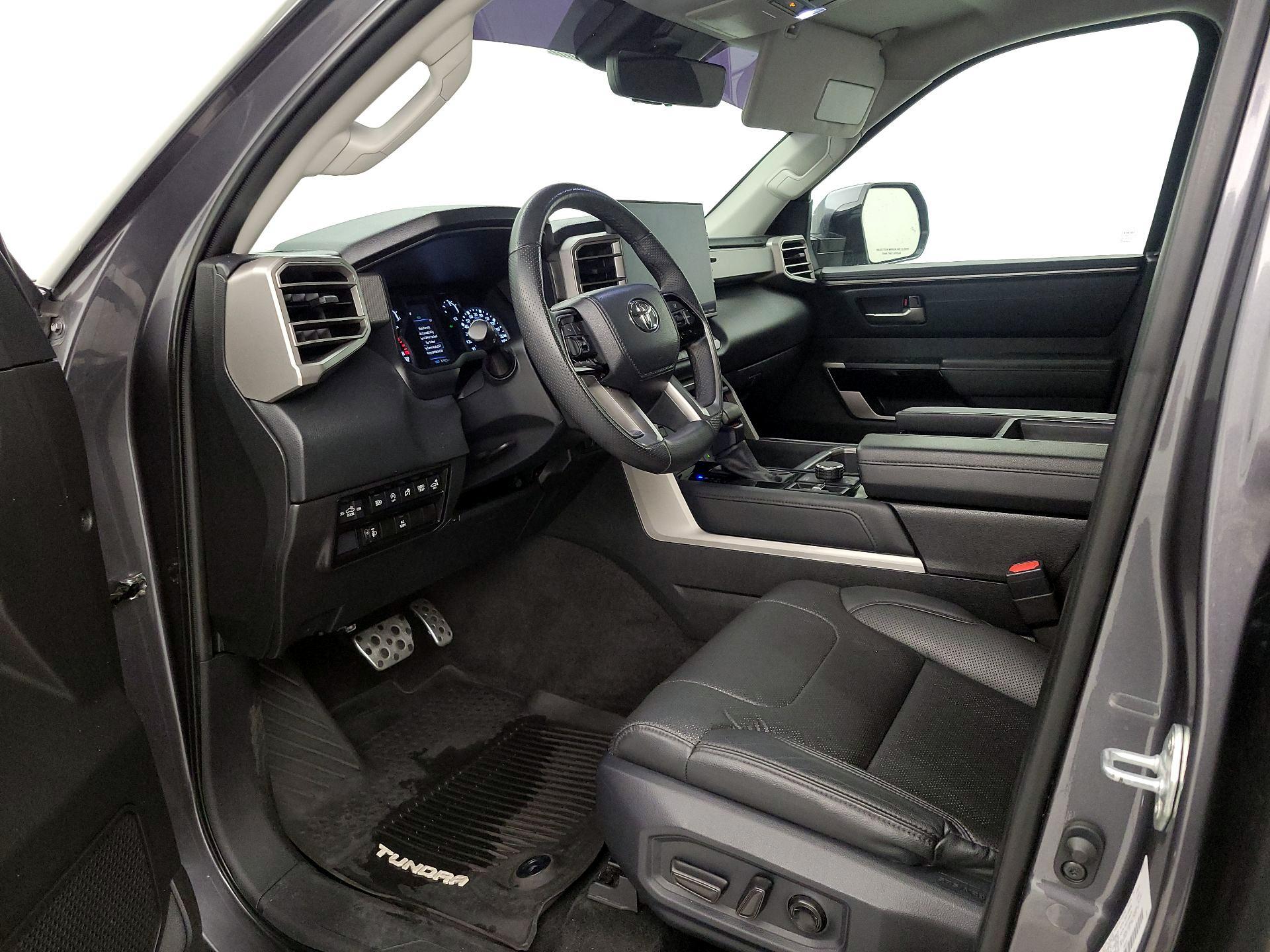 Thumbnail: 2023 Toyota Tundra - 11
