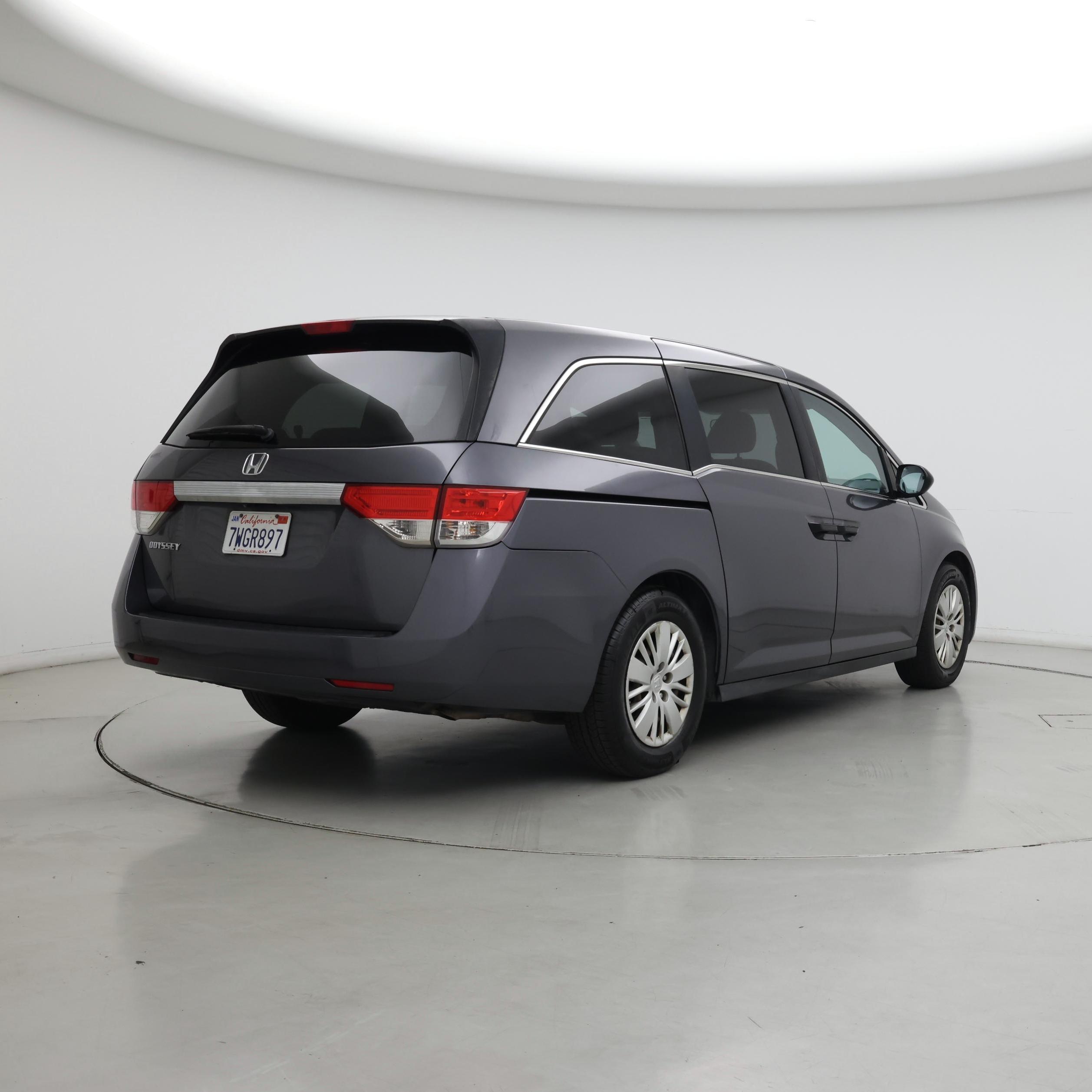 Thumbnail: 2016 Honda Odyssey - 8
