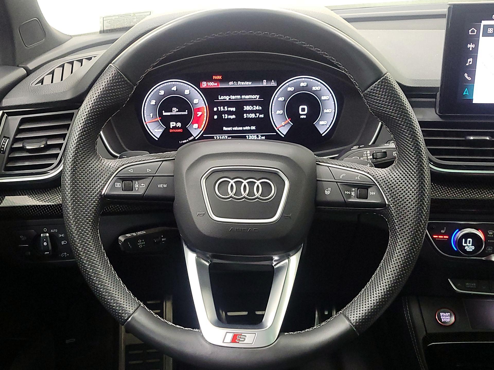 Thumbnail: 2023 Audi SQ5 - 10