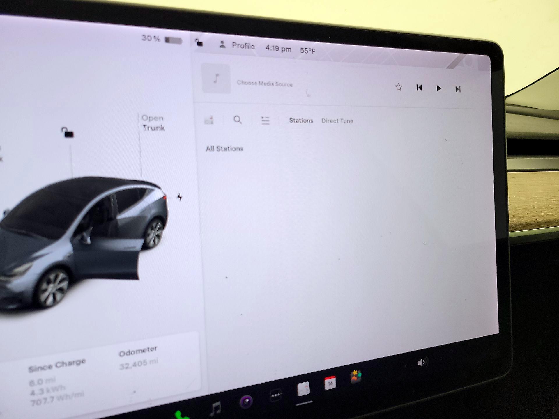 Thumbnail: 2021 Tesla Model Y - 15