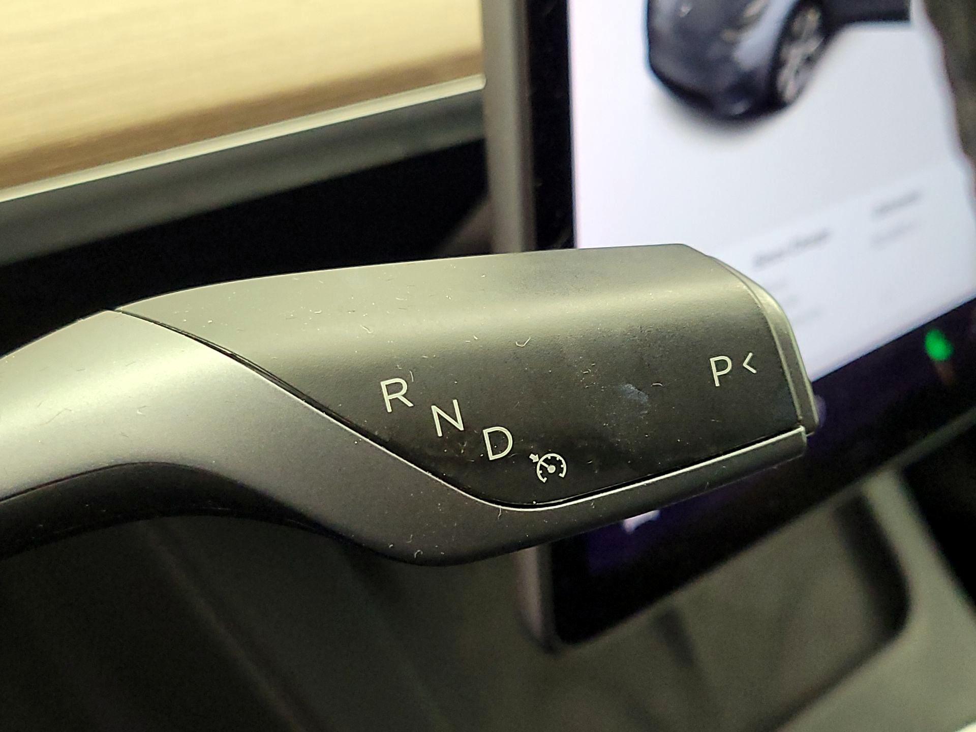 Thumbnail: 2021 Tesla Model Y - 17