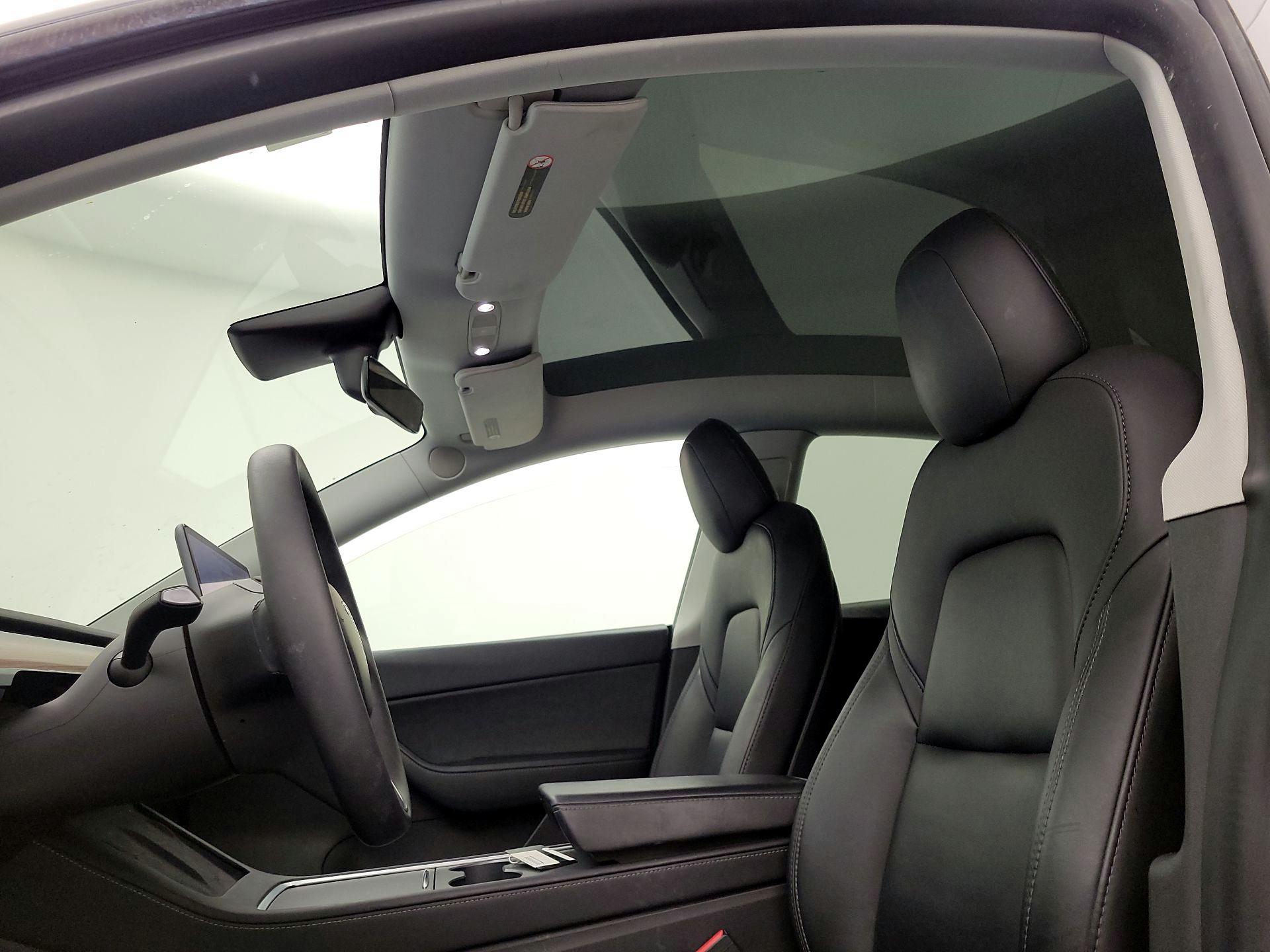 Thumbnail: 2021 Tesla Model Y - 19