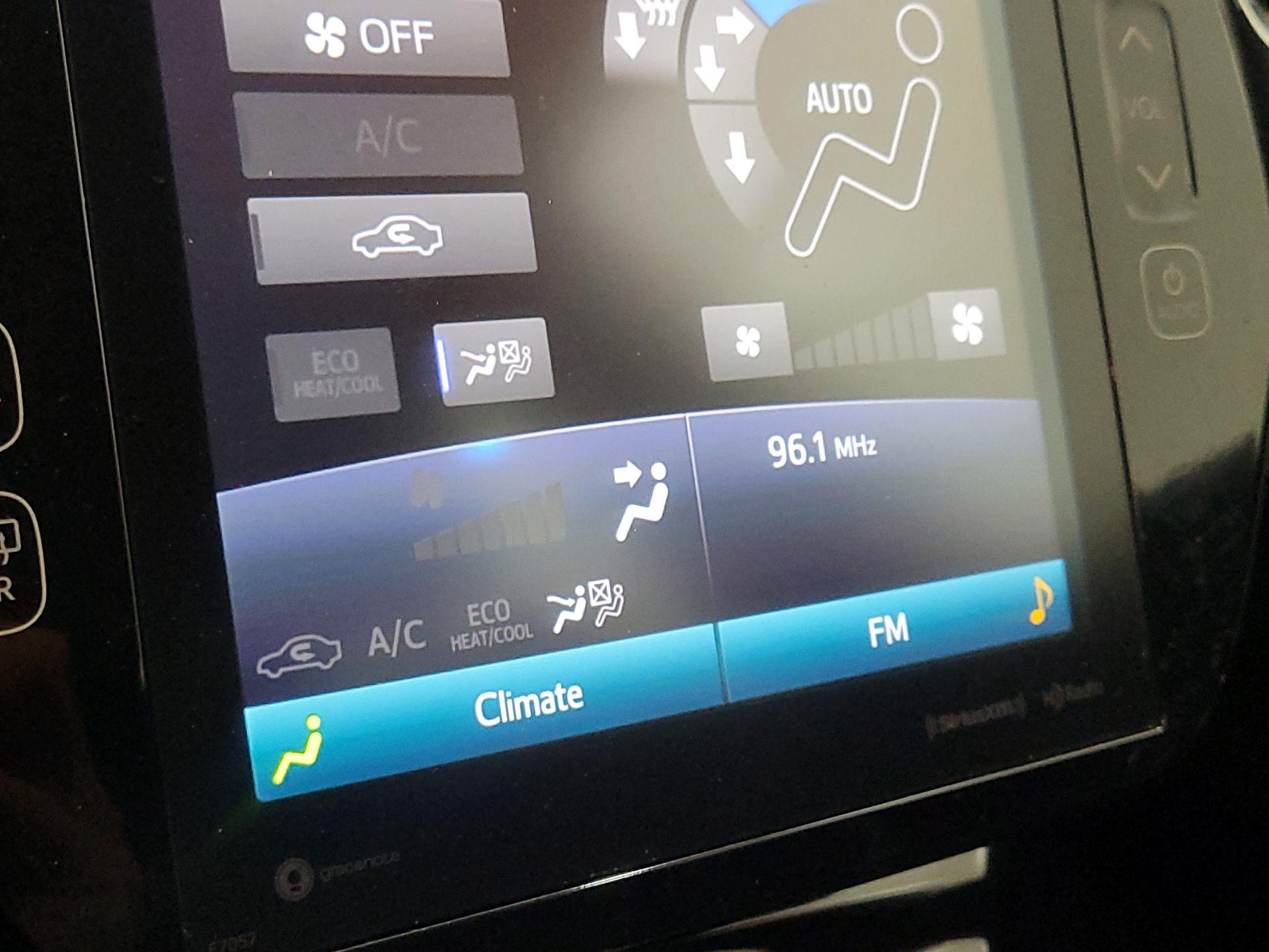 Thumbnail: 2021 Toyota Prius Prime - 15