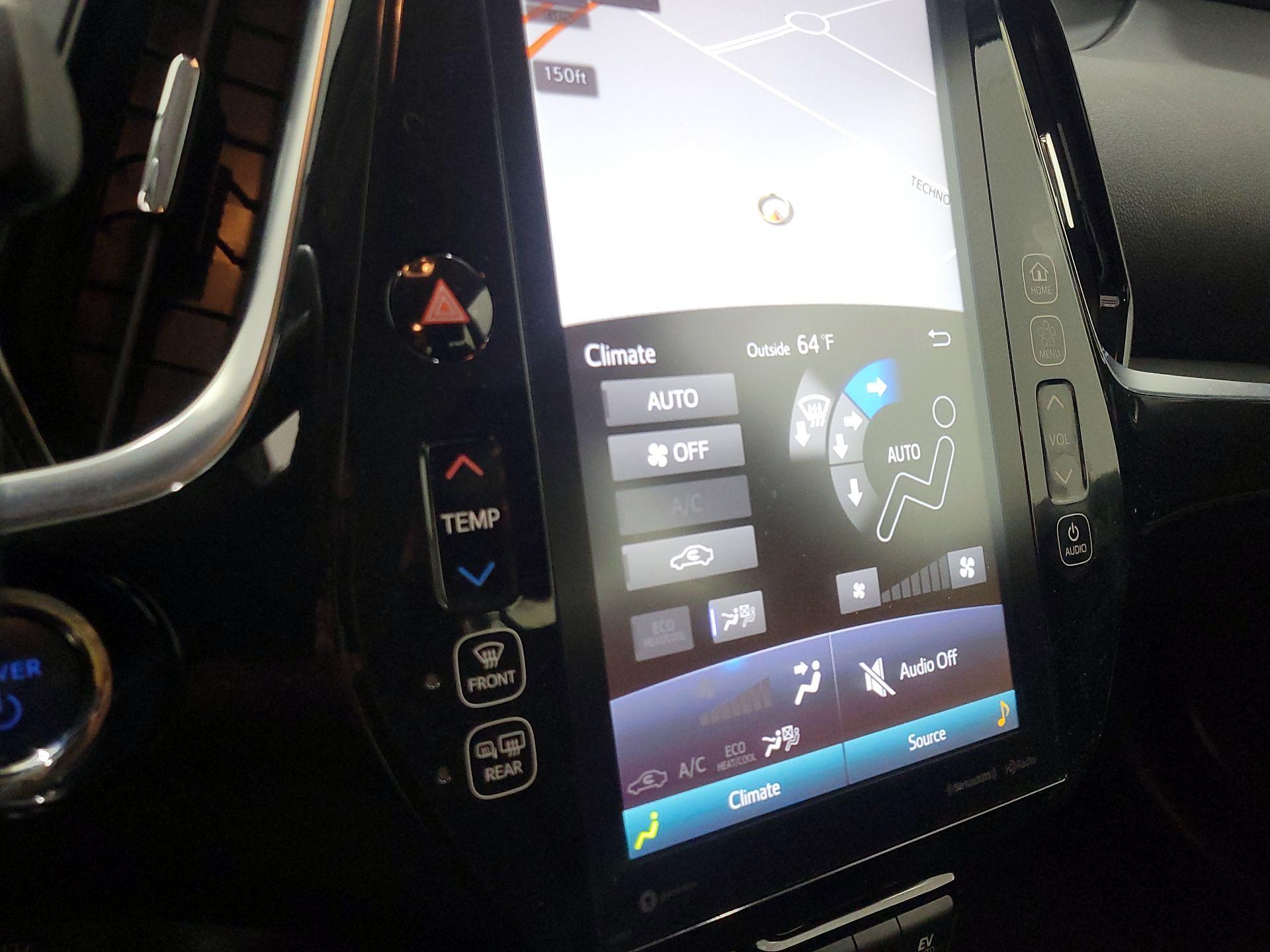 Thumbnail: 2021 Toyota Prius Prime - 16