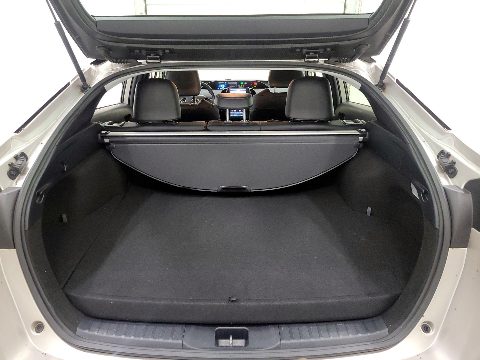 Thumbnail: 2021 Toyota Prius Prime - 19