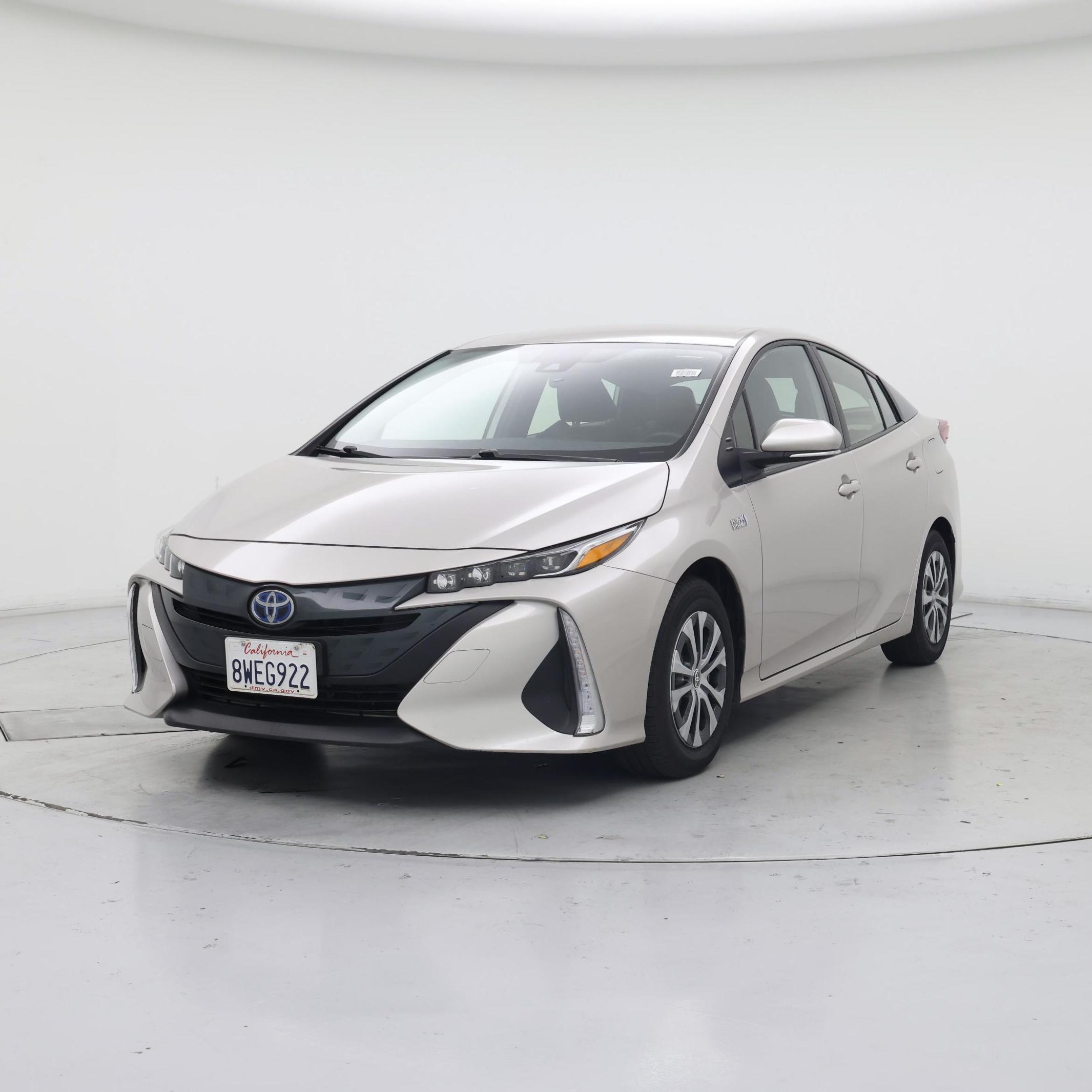 Thumbnail: 2021 Toyota Prius Prime - 4