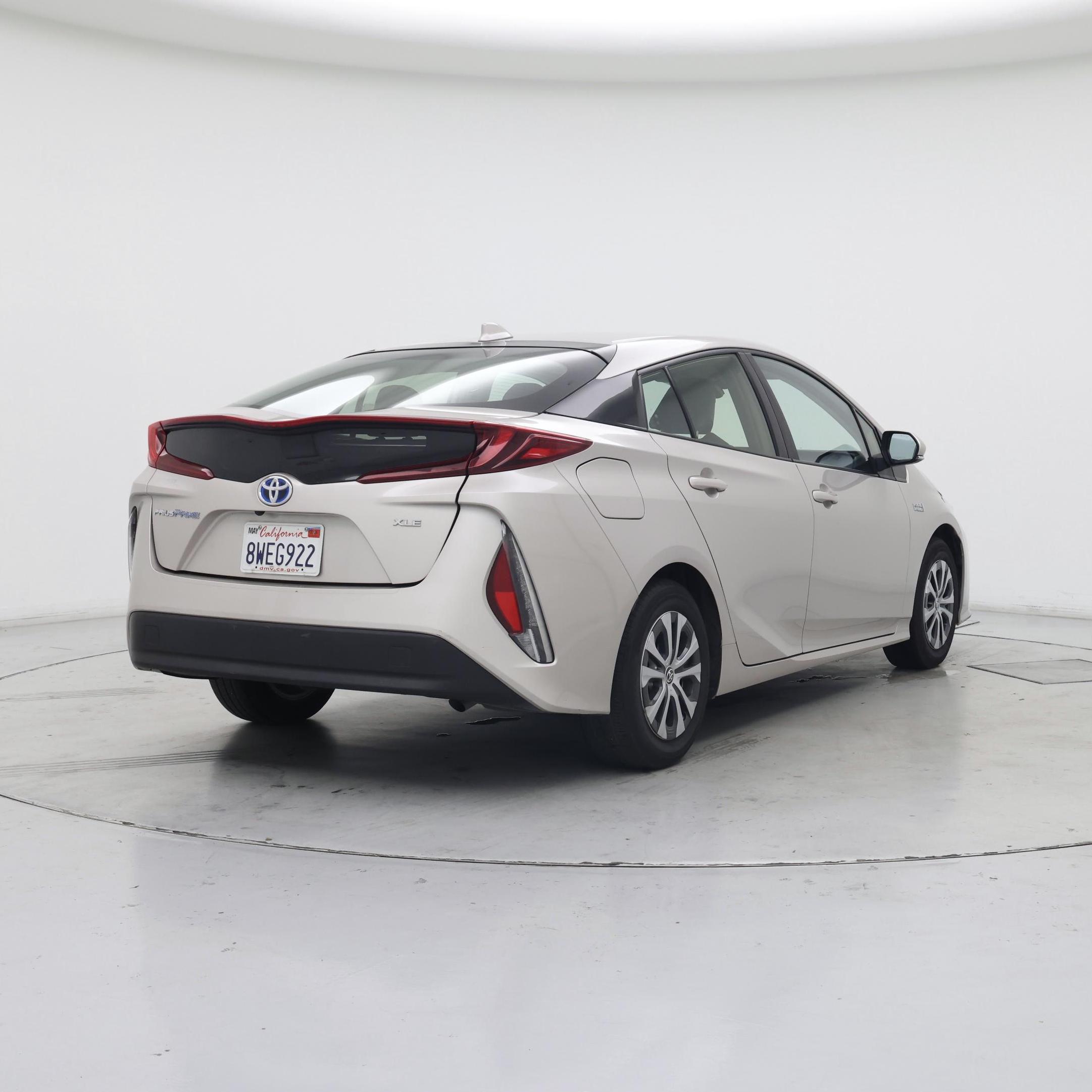 Thumbnail: 2021 Toyota Prius Prime - 8