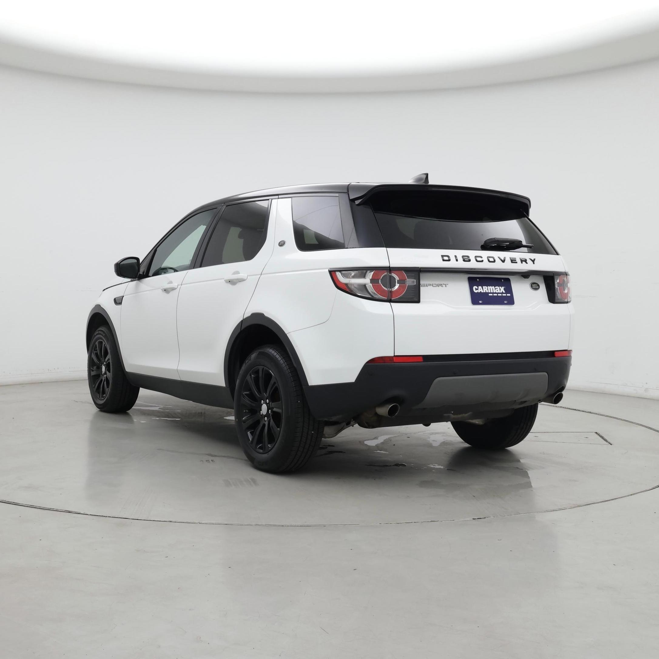 Thumbnail: 2018 Land Rover Discovery Sport - 2