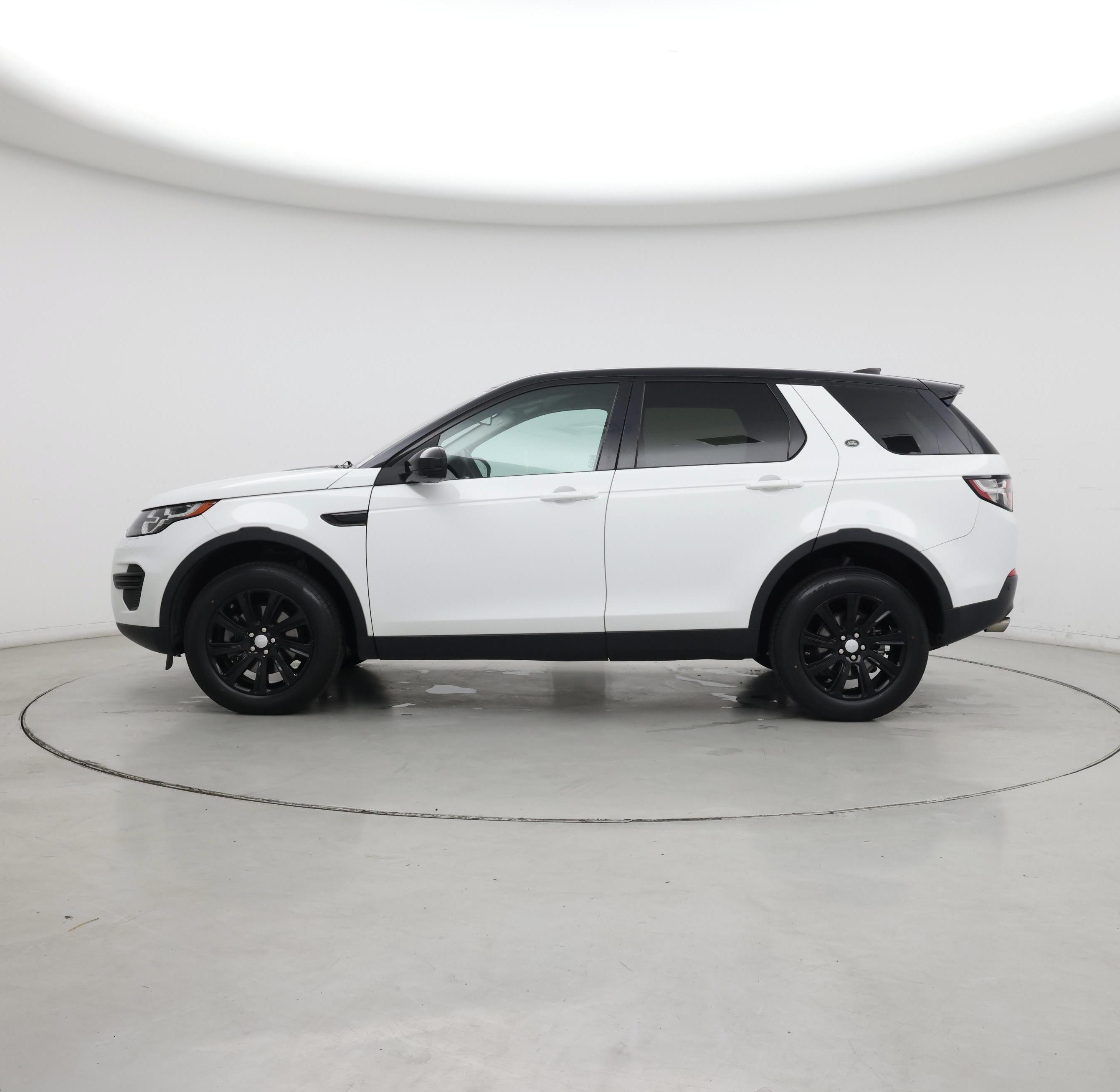 Thumbnail: 2018 Land Rover Discovery Sport - 3