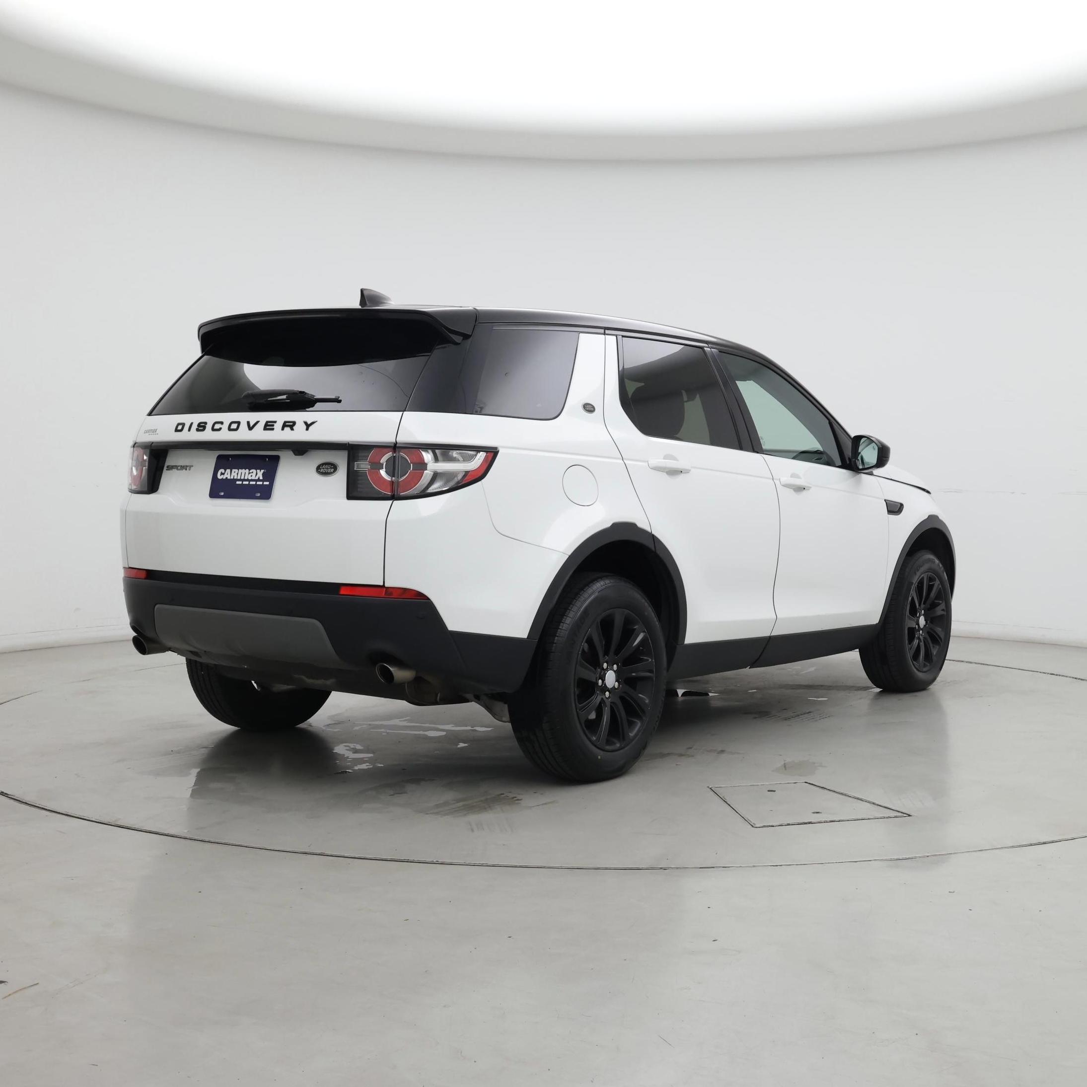 Thumbnail: 2018 Land Rover Discovery Sport - 8