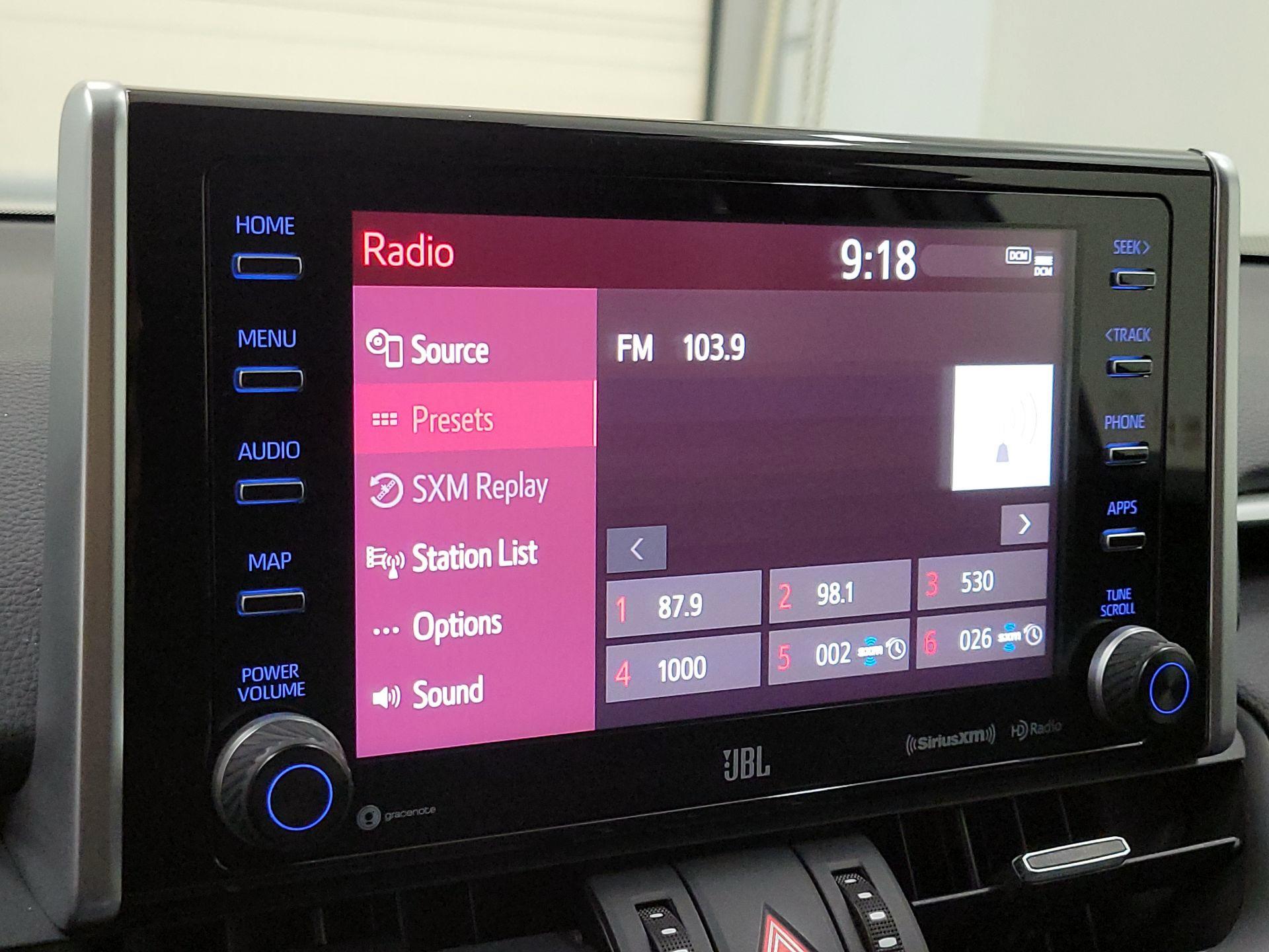 Thumbnail: 2021 Toyota RAV4 - 15