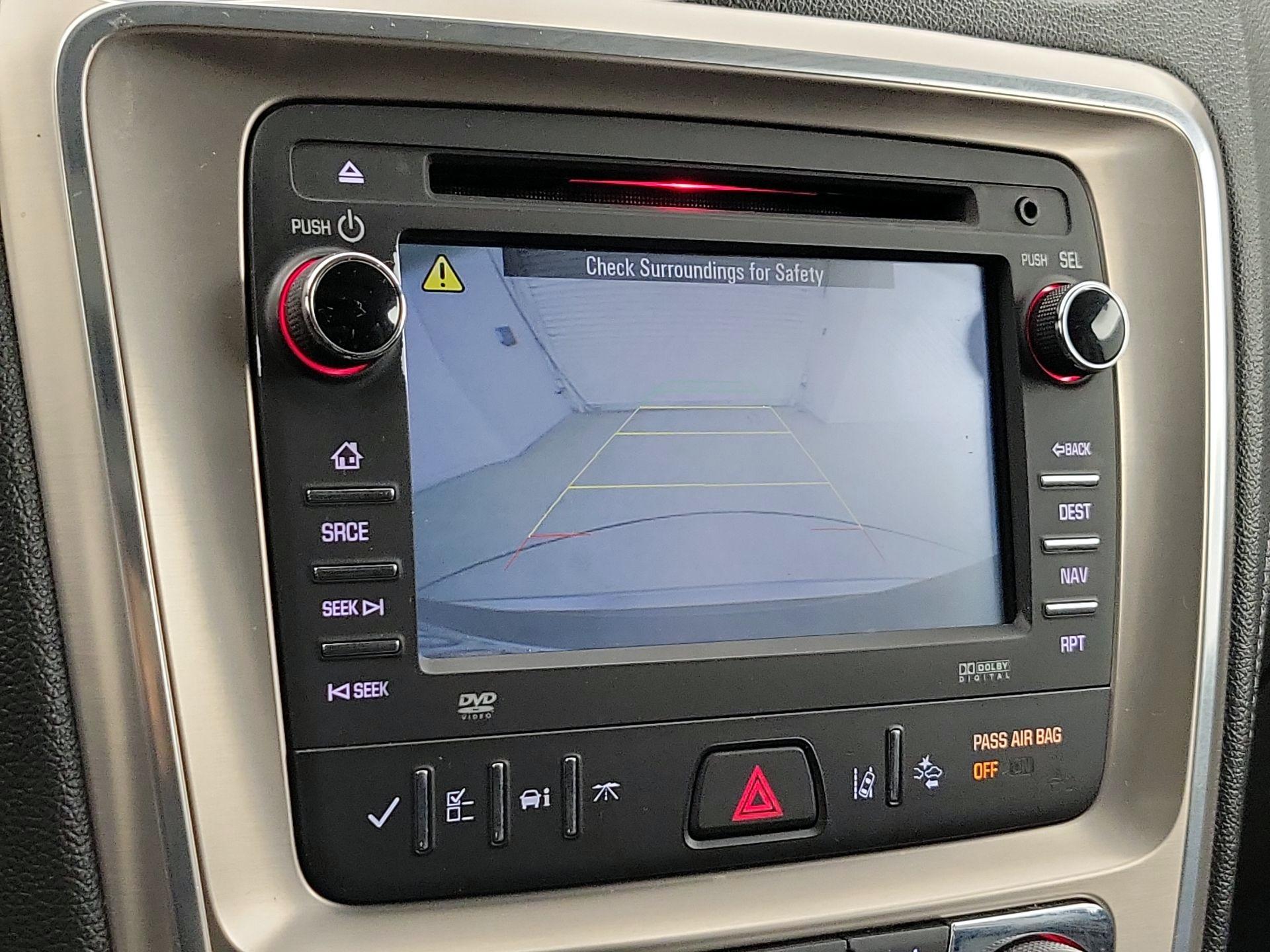 Thumbnail: 2015 GMC Acadia - 15