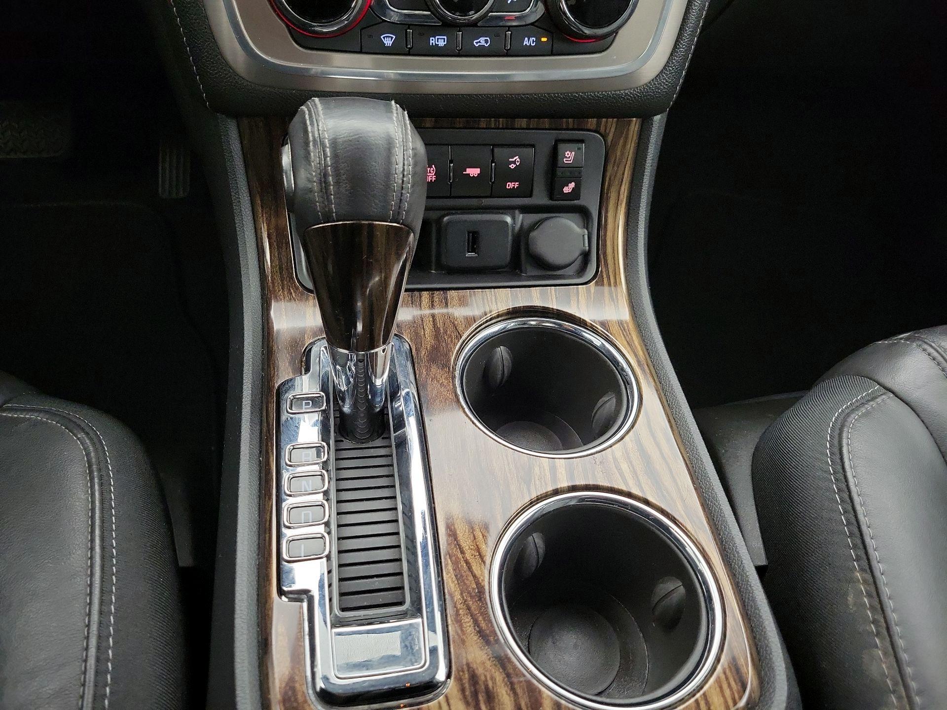 Thumbnail: 2015 GMC Acadia - 18