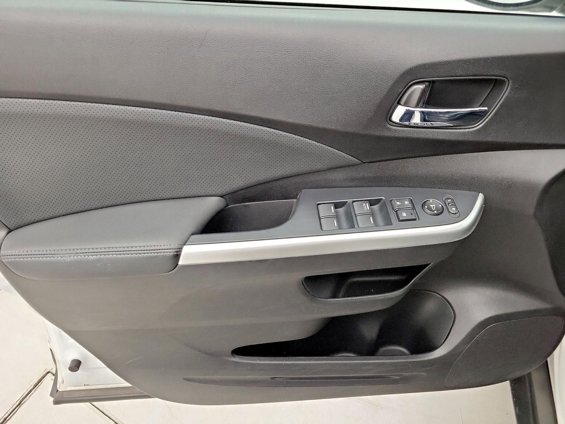 Thumbnail: 2015 Honda CR-V - 12