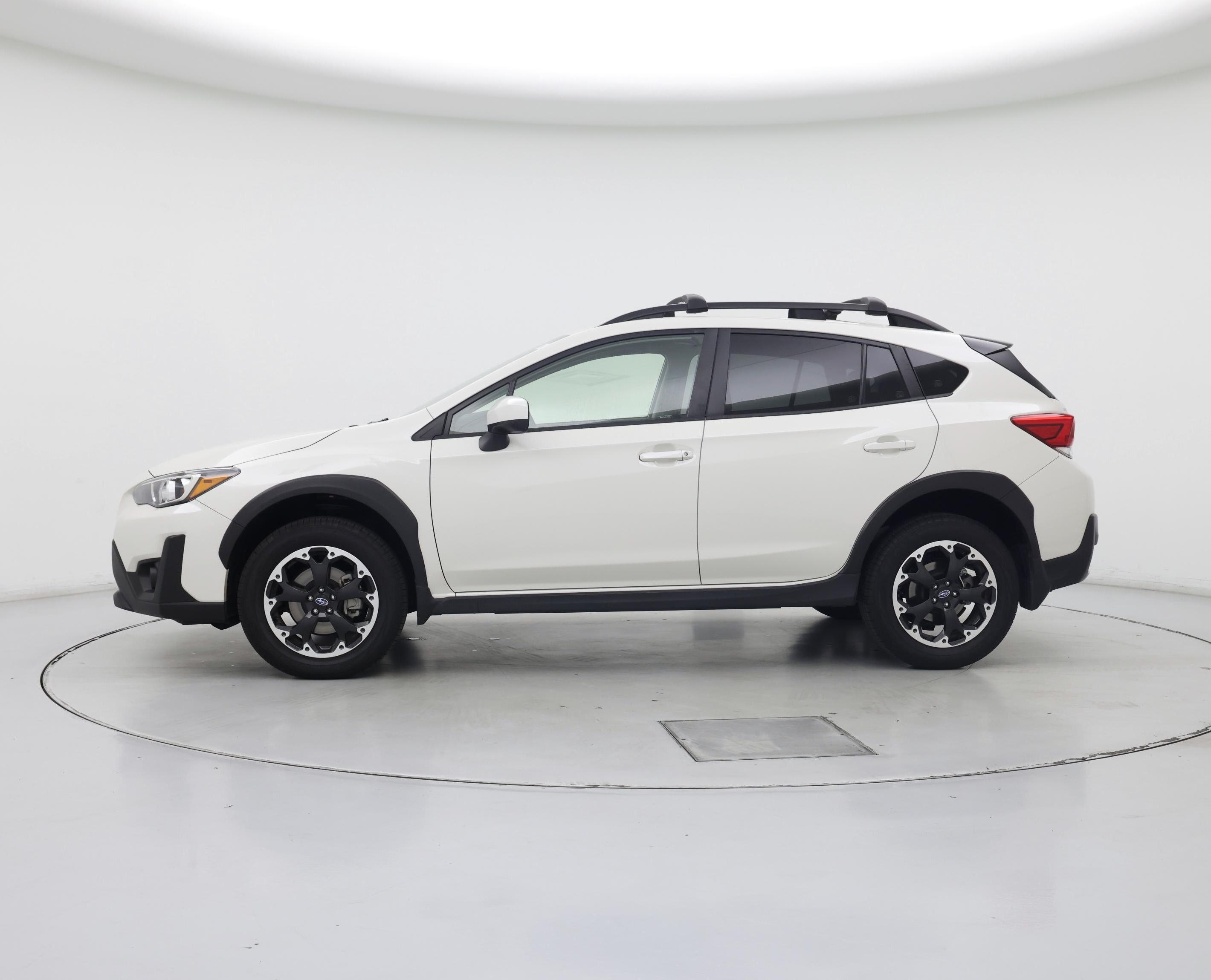 Thumbnail: 2022 Subaru Crosstrek - 3