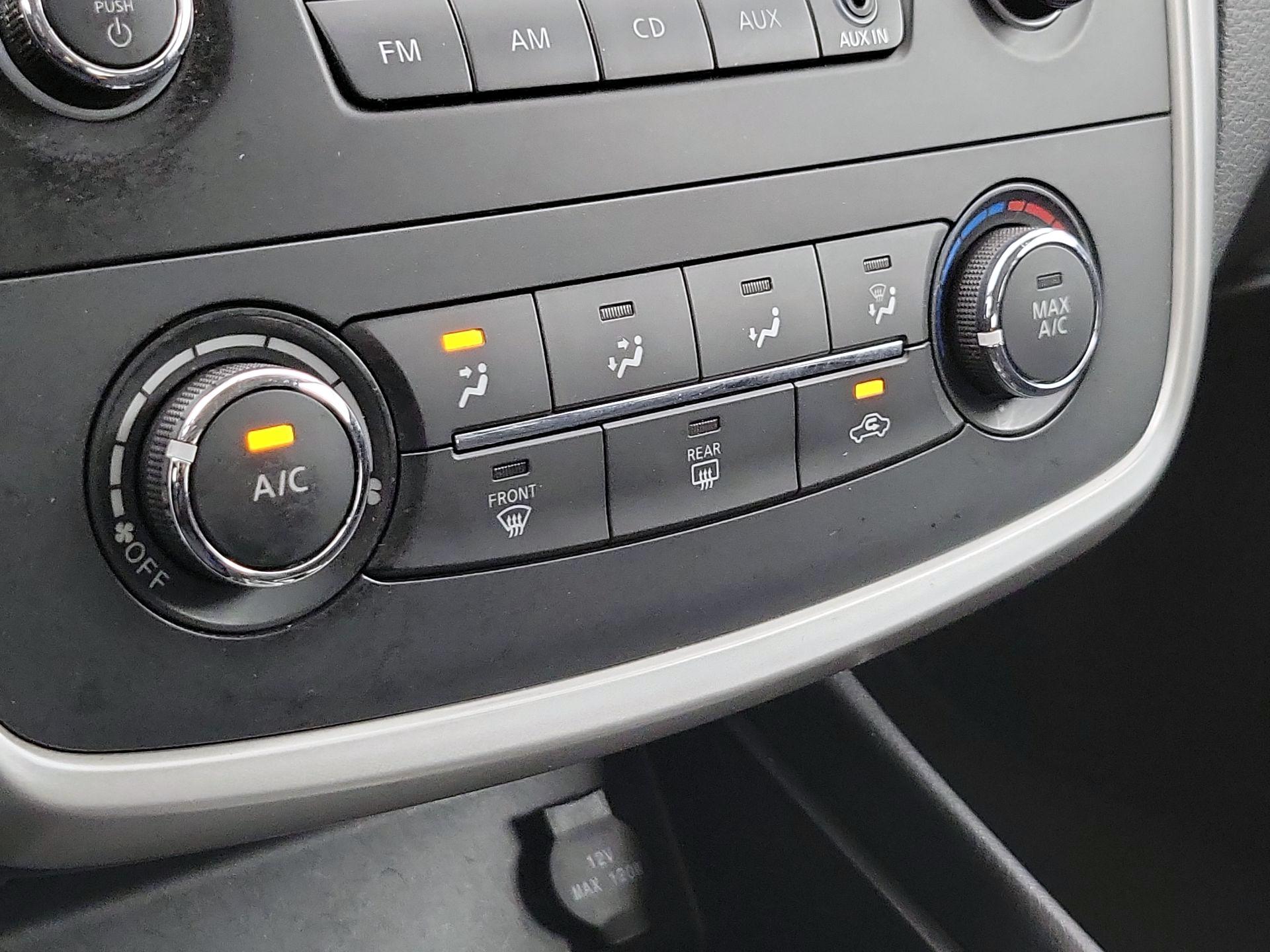 Thumbnail: 2017 Nissan Altima - 15