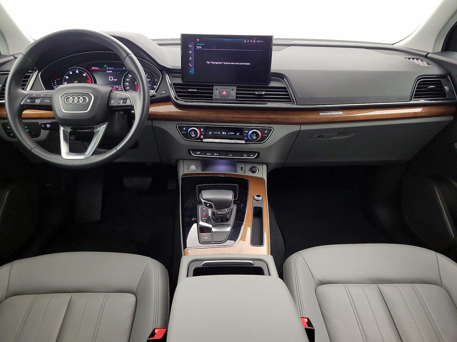 Thumbnail: 2022 Audi Q5 - 9