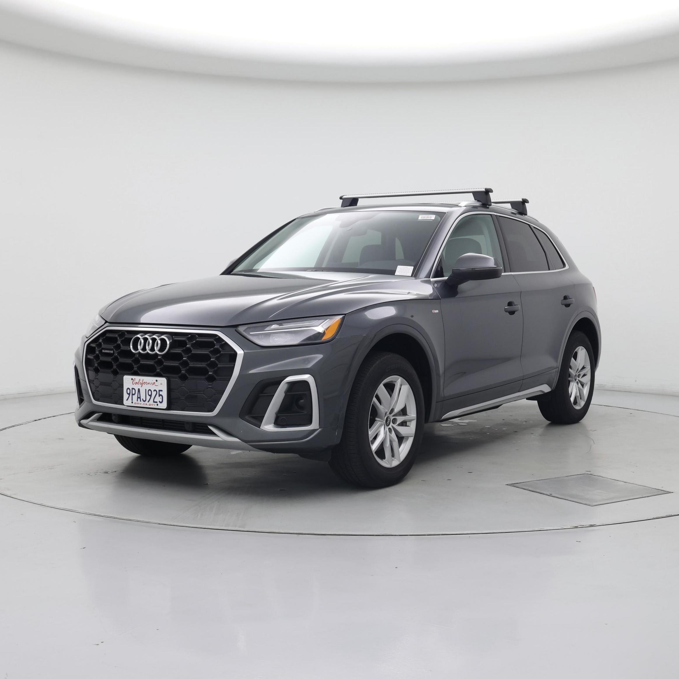 Thumbnail: 2022 Audi Q5 - 4