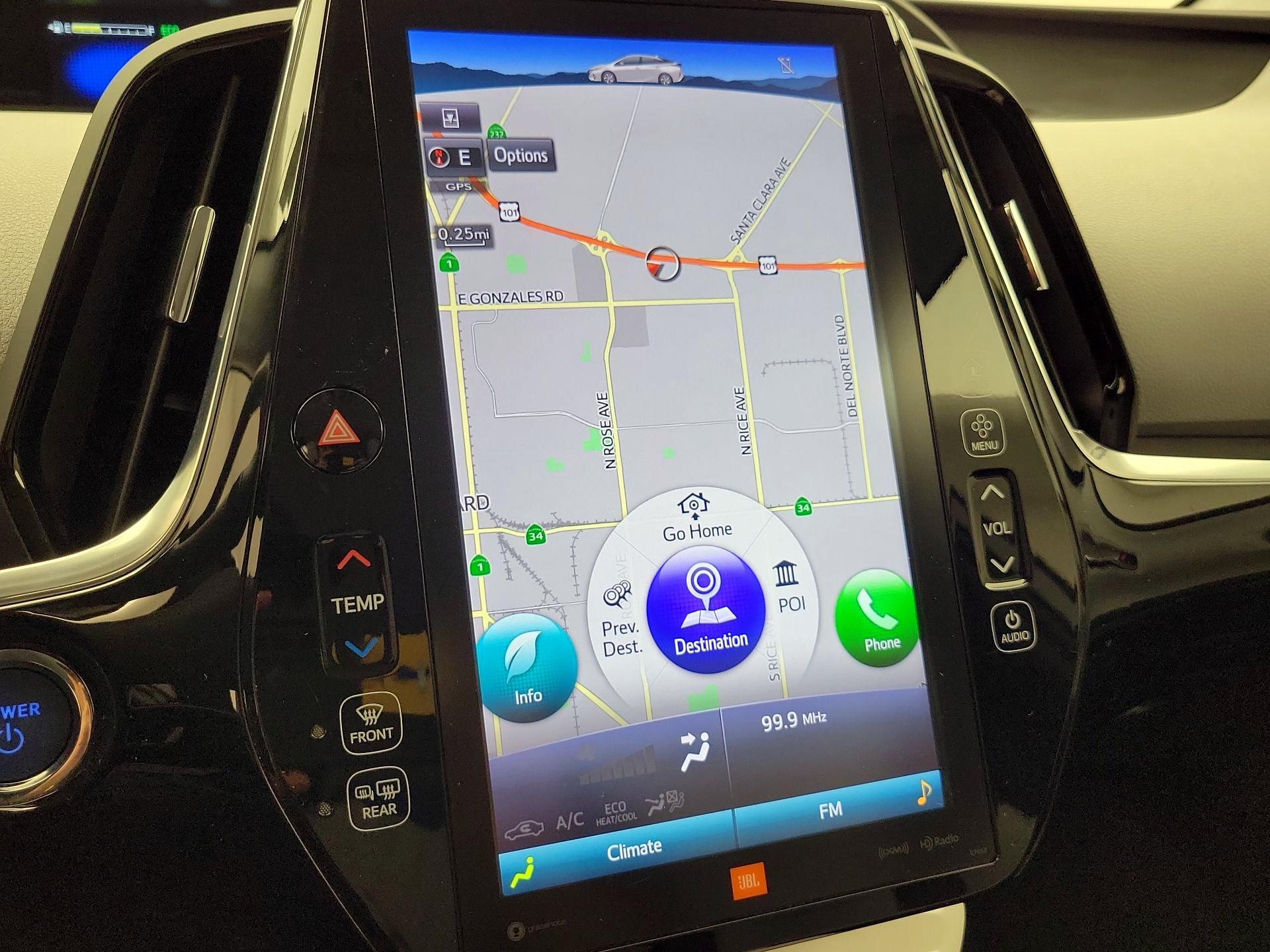 Thumbnail: 2017 Toyota Prius Prime - 14