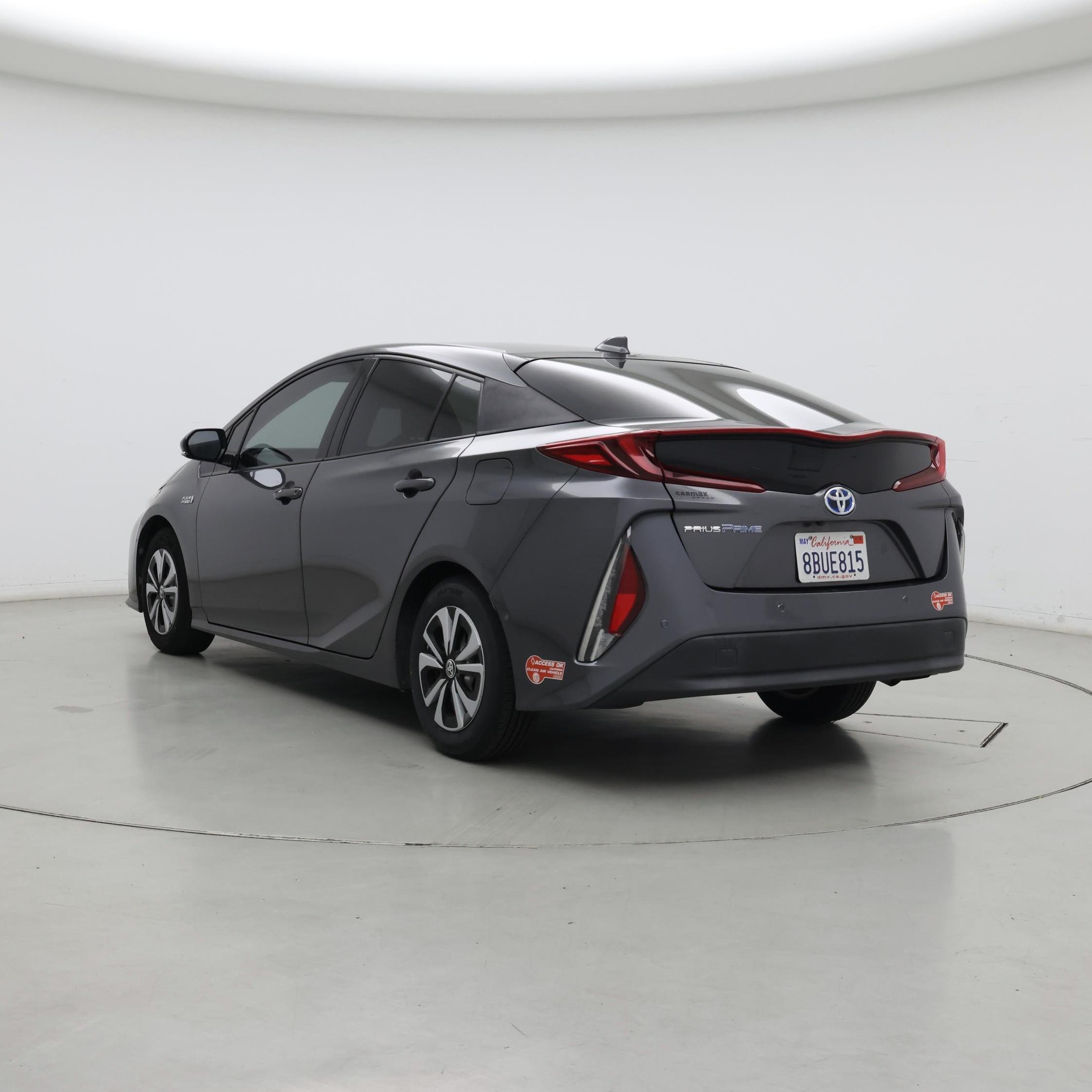 Thumbnail: 2017 Toyota Prius Prime - 2