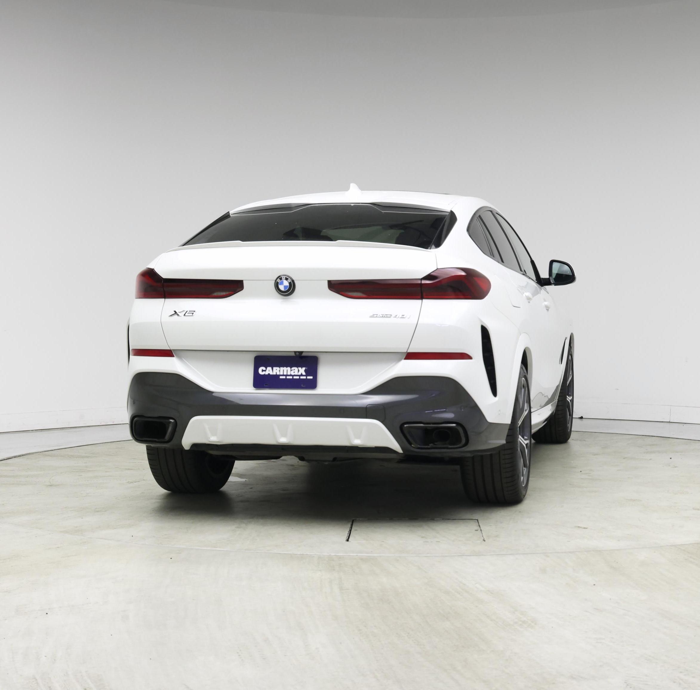 Thumbnail: 2020 BMW X6 - 8