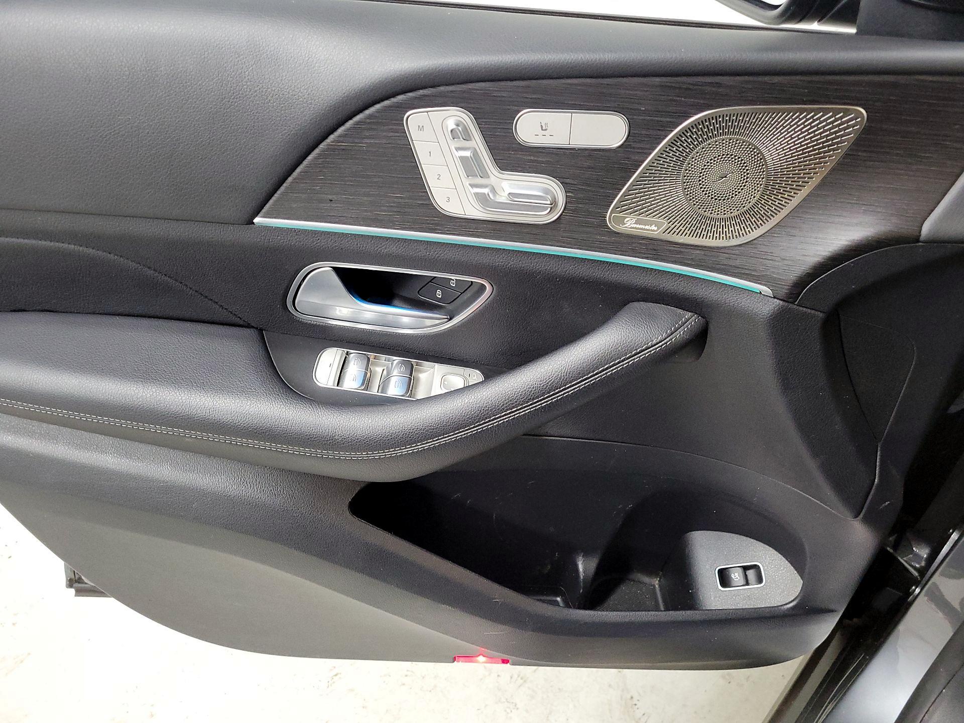 Thumbnail: 2022 Mercedes-Benz GLE - 12