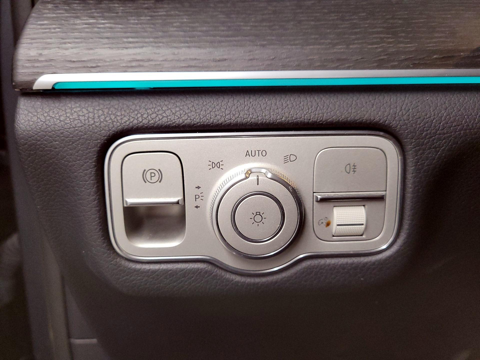 Thumbnail: 2022 Mercedes-Benz GLE - 13