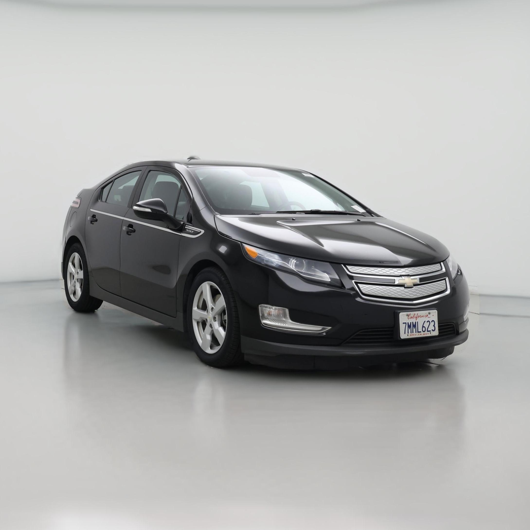 Thumbnail: 2015 Chevrolet Volt - 1