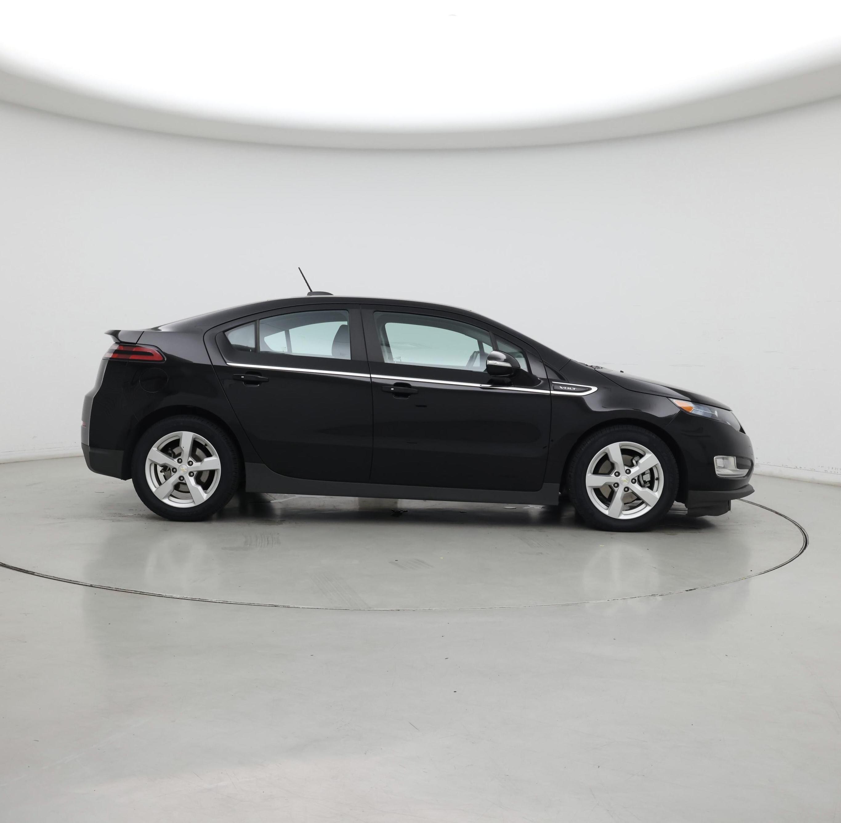 Thumbnail: 2015 Chevrolet Volt - 7
