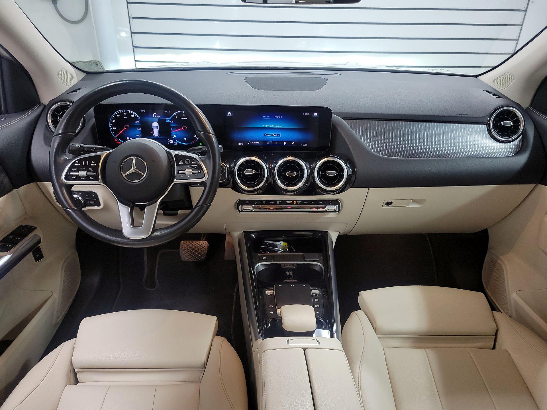 Thumbnail: 2022 Mercedes-Benz GLA - 9