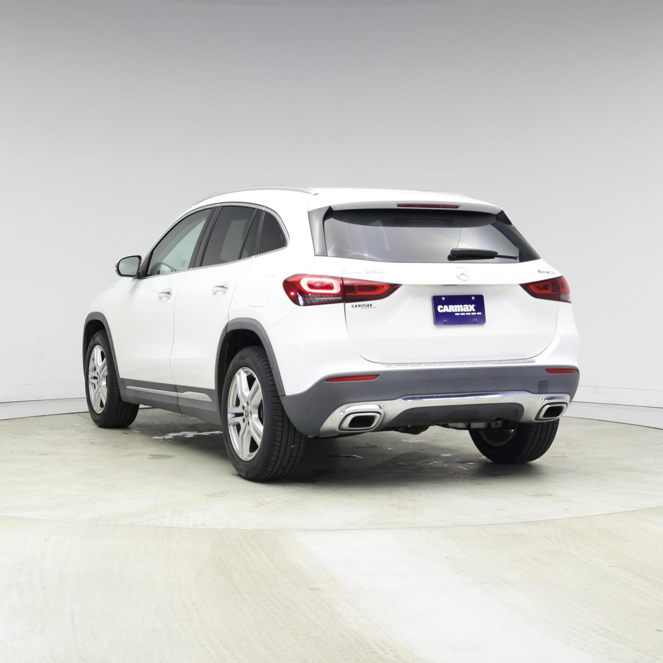 Thumbnail: 2022 Mercedes-Benz GLA - 2