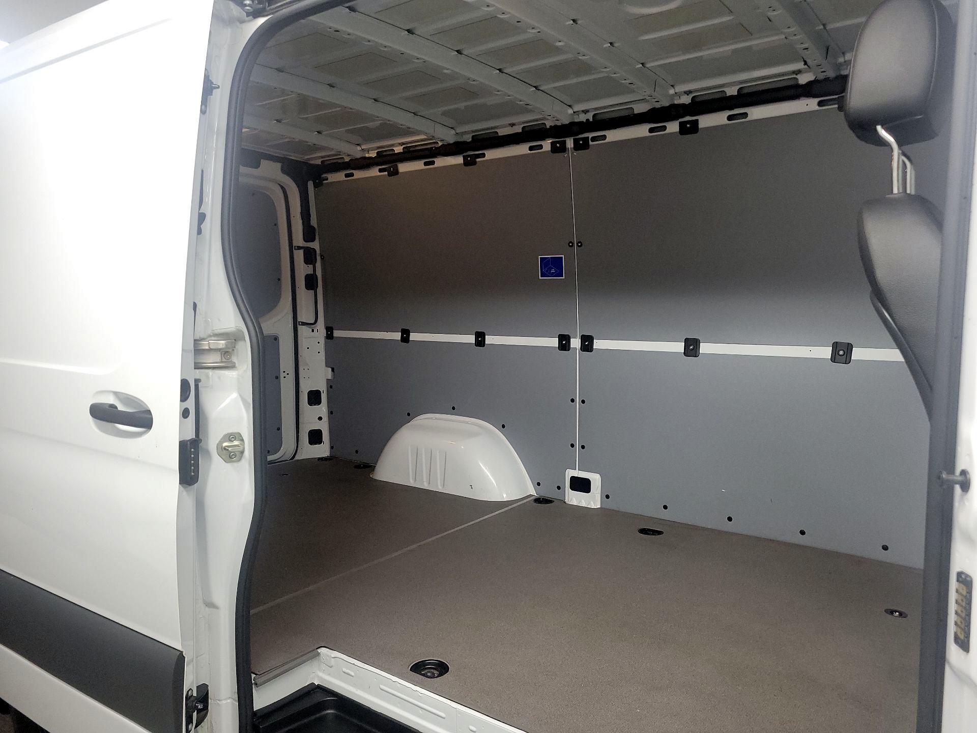 Thumbnail: 2022 Mercedes-Benz Sprinter - 18