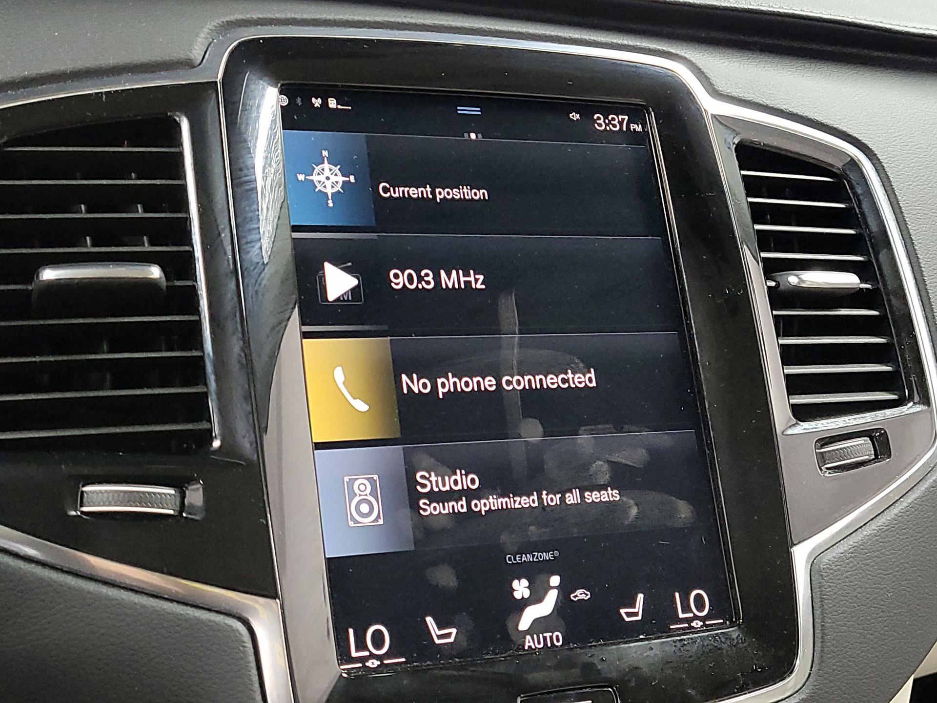 Thumbnail: 2021 Volvo XC90 - 14