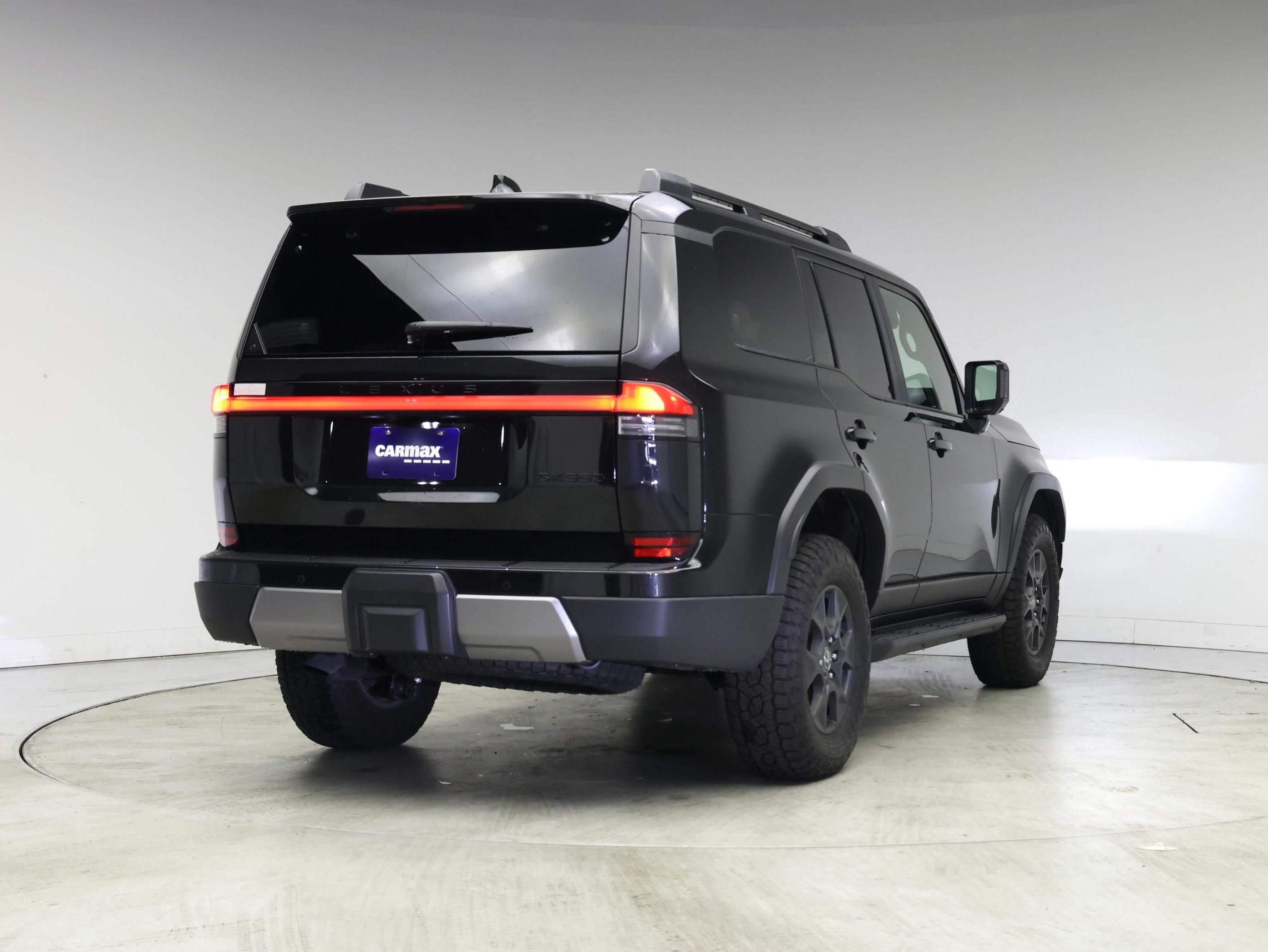 Thumbnail: 2024 Lexus GX - 8