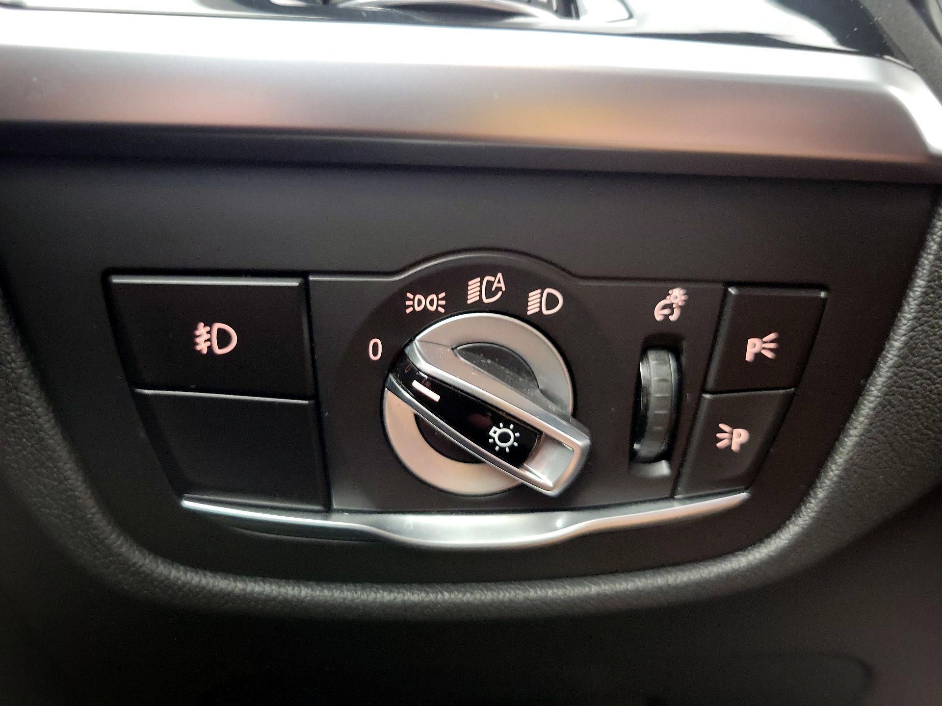 Thumbnail: 2019 BMW X3 - 13