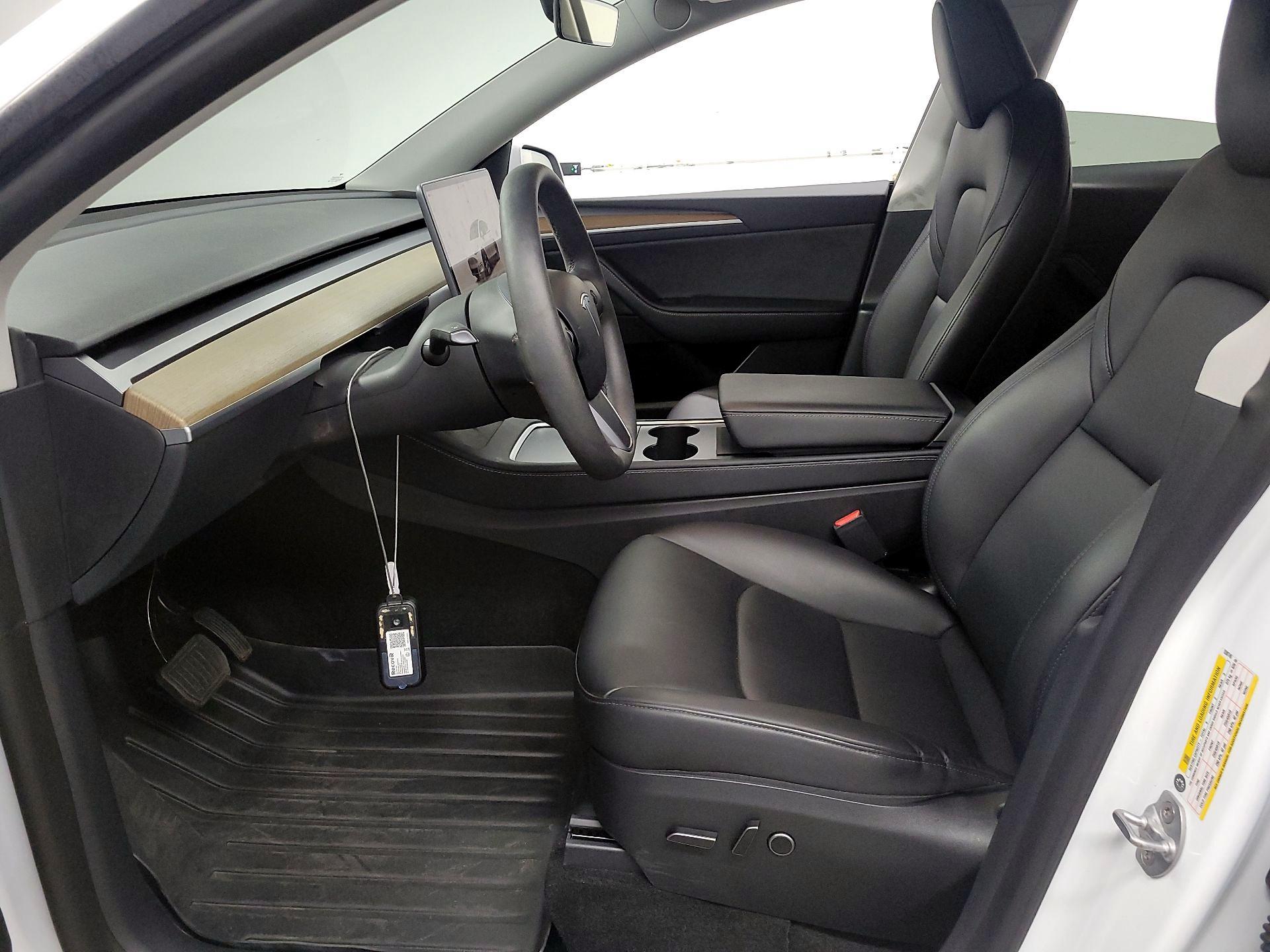 Thumbnail: 2023 Tesla Model Y - 11
