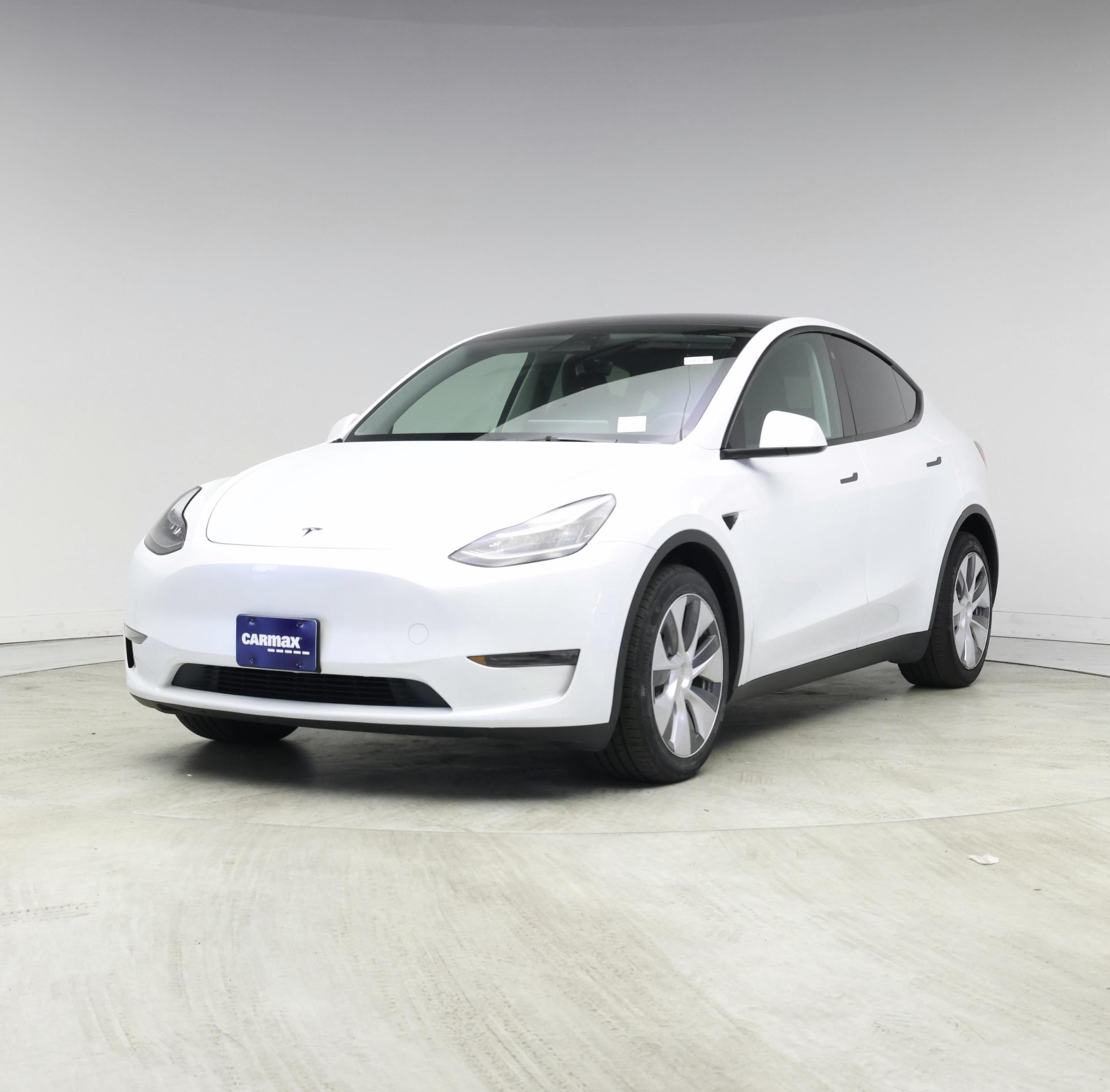 Thumbnail: 2023 Tesla Model Y - 4