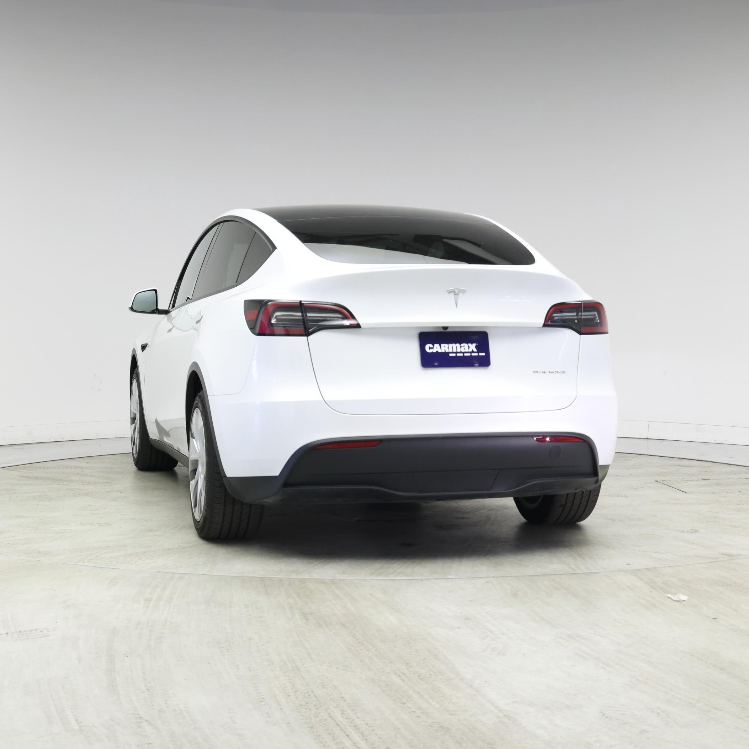 Thumbnail: 2023 Tesla Model Y - 6