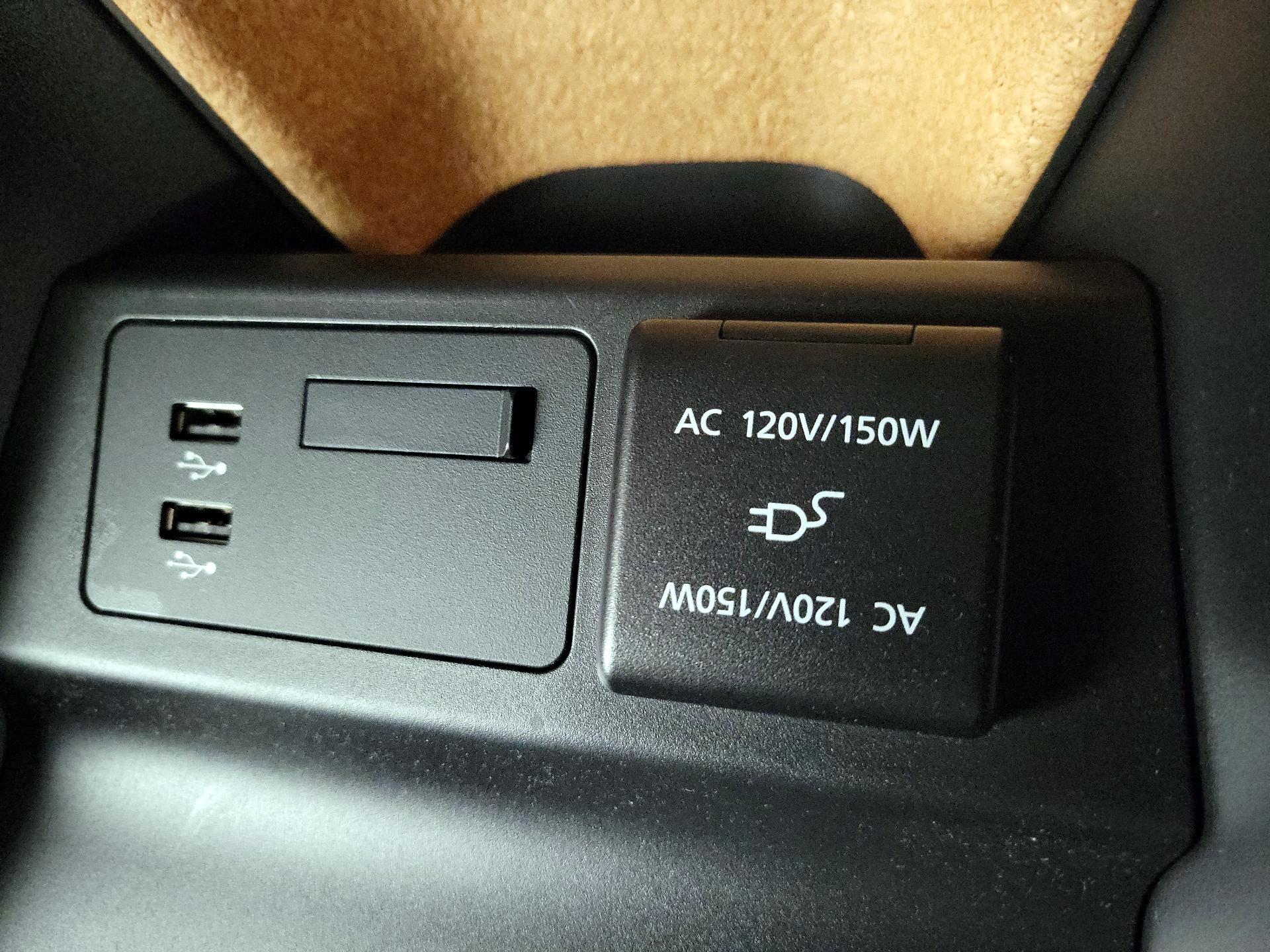 Thumbnail: 2022 Mazda MX-30 - 19